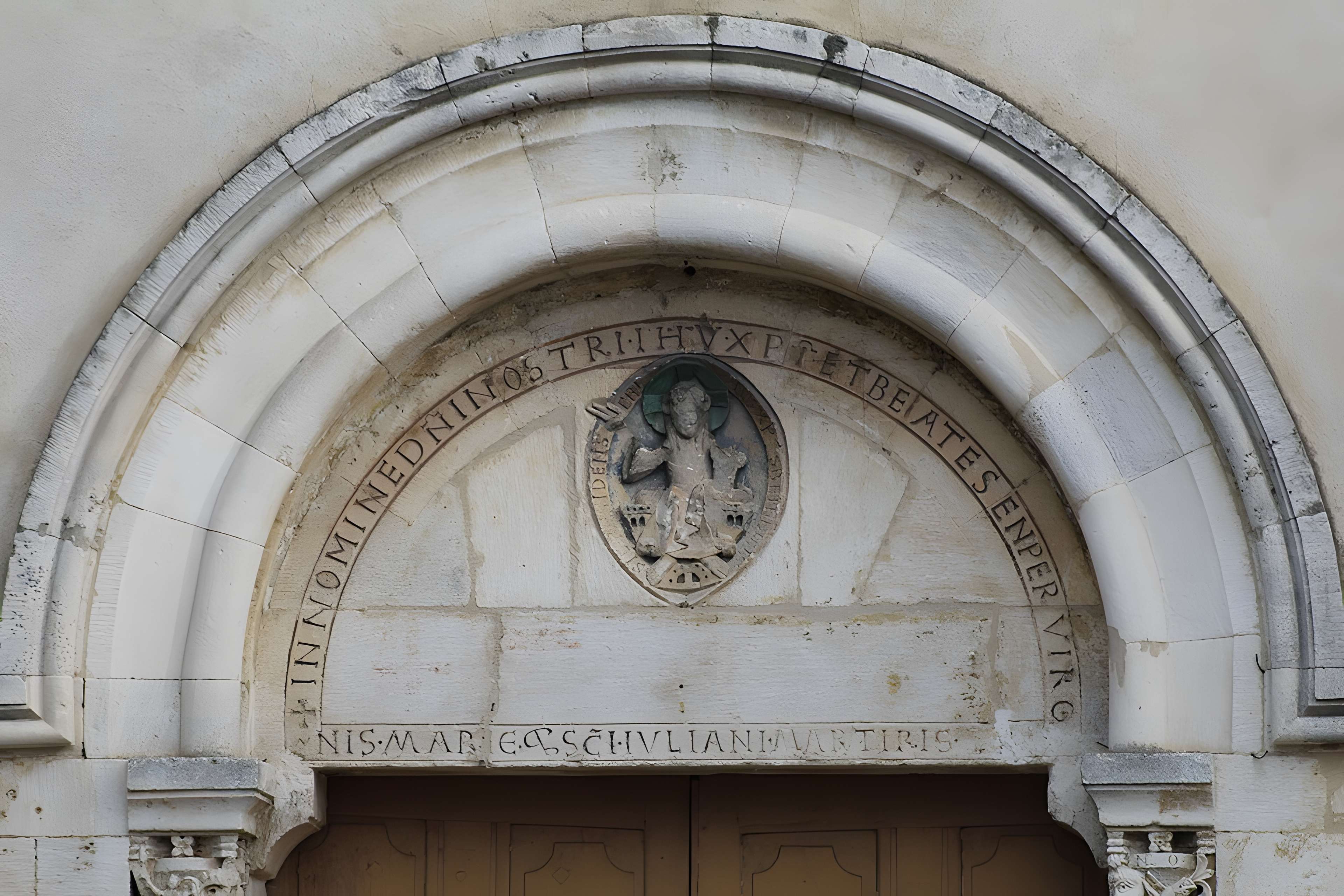 Église Saint-Julien de Condeissiat