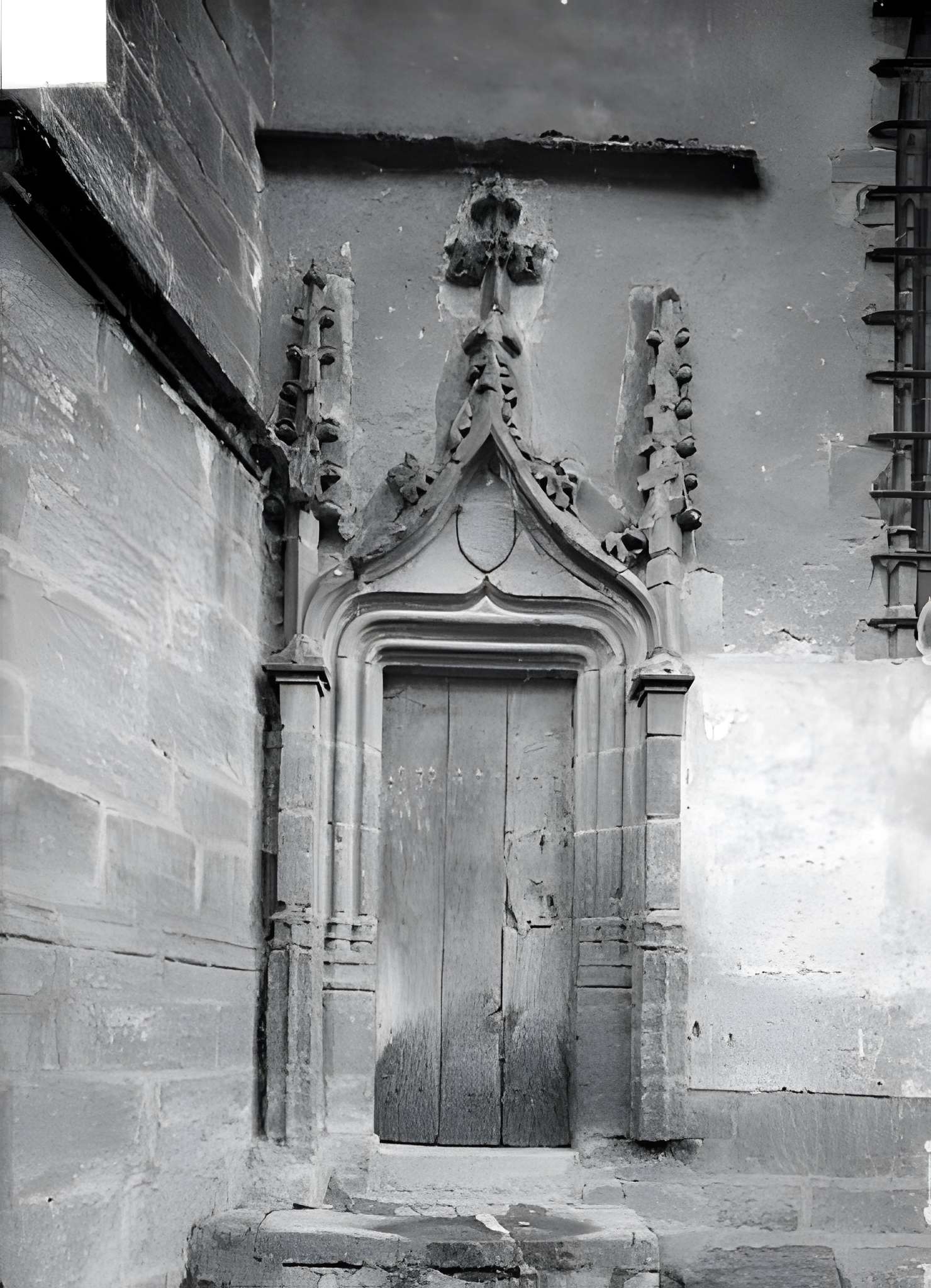 Église Saint-Julien de Couleuvre