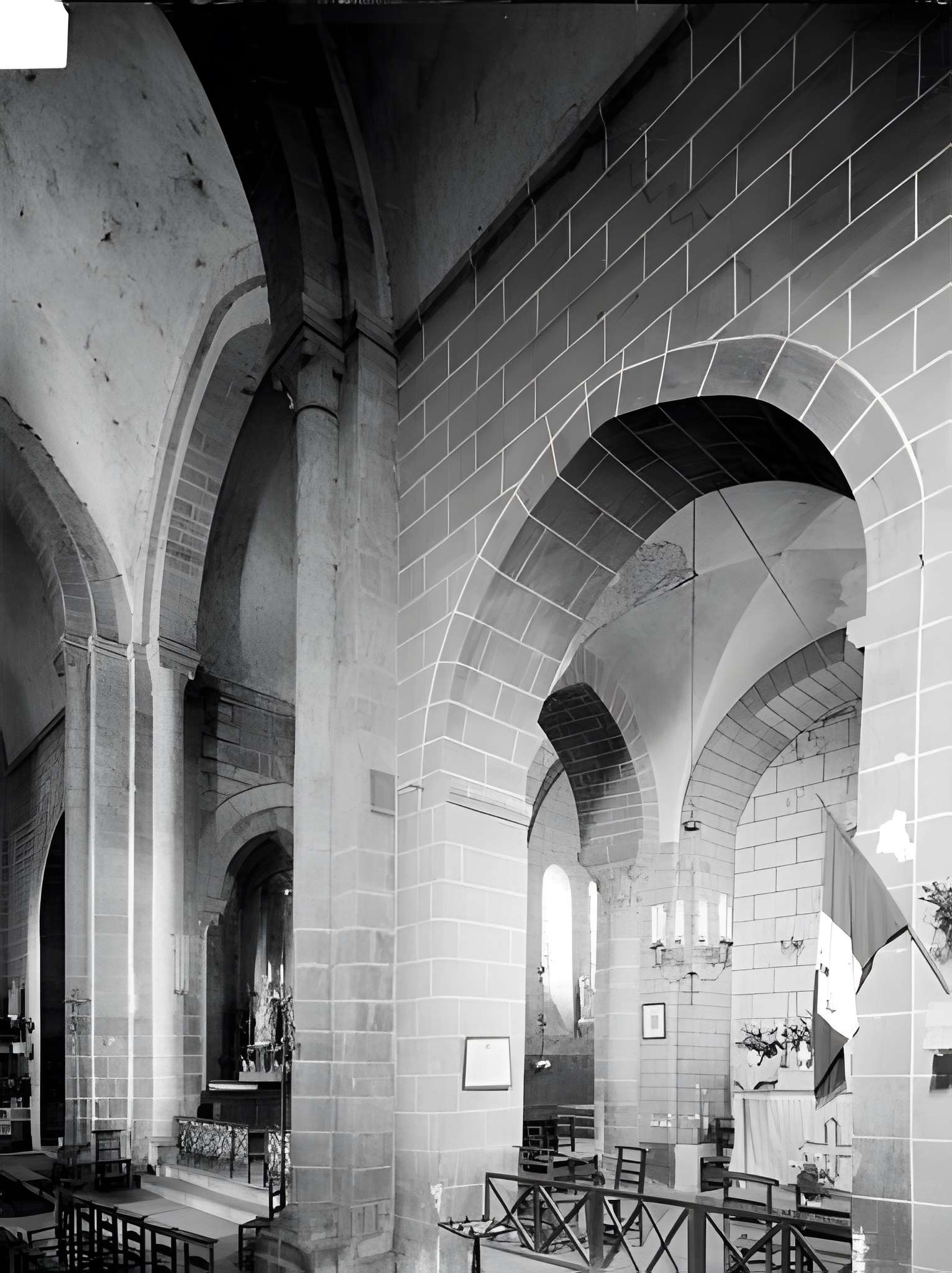 Église Saint-Julien de Couleuvre