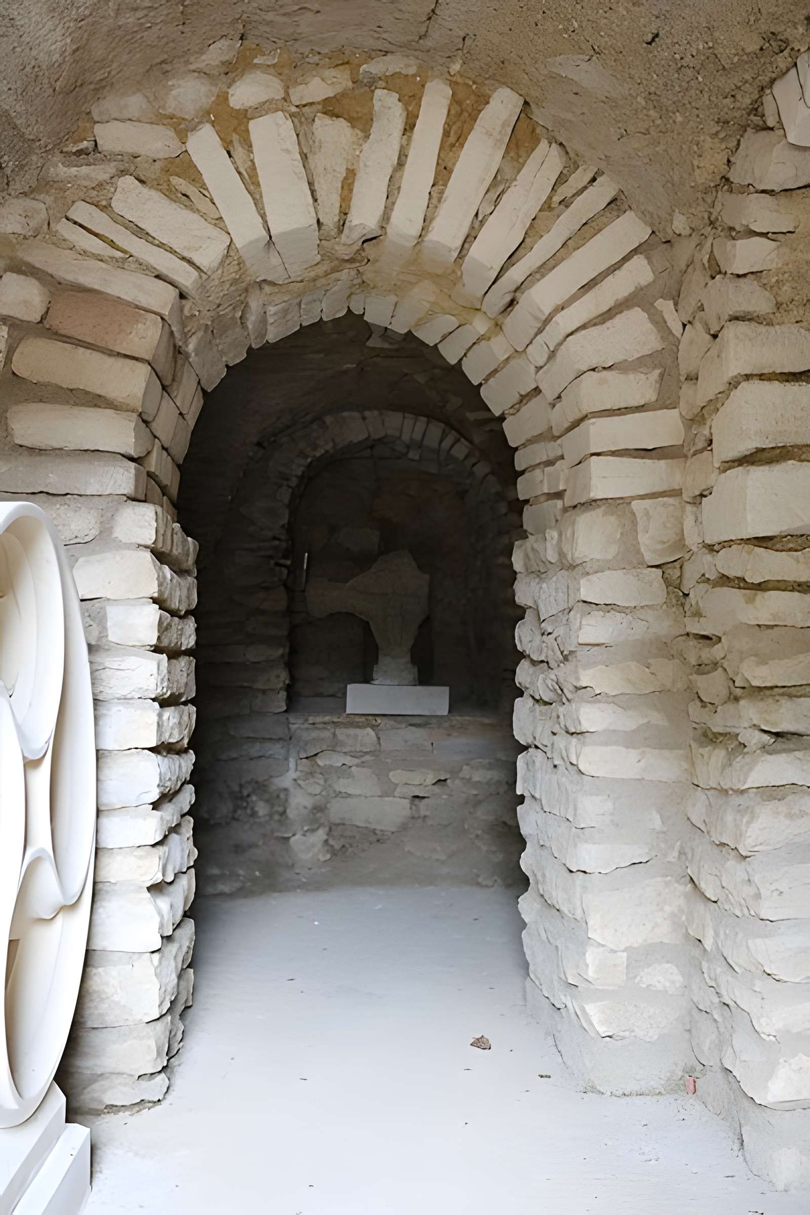 Église Saint-Julien de Cry