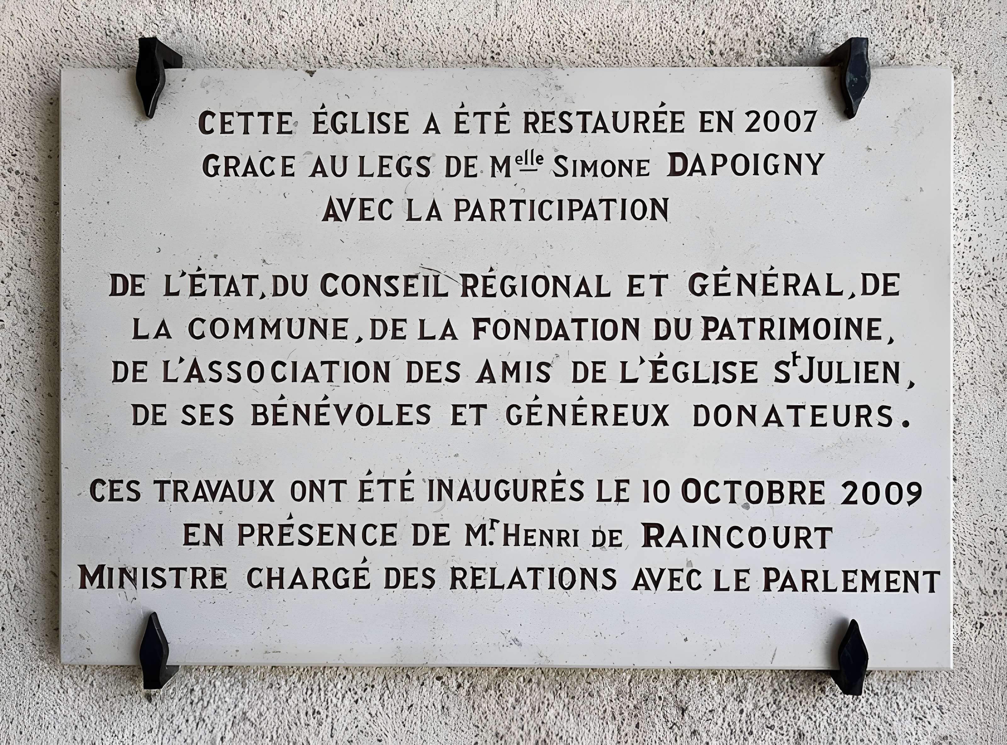 Église Saint-Julien de Cry