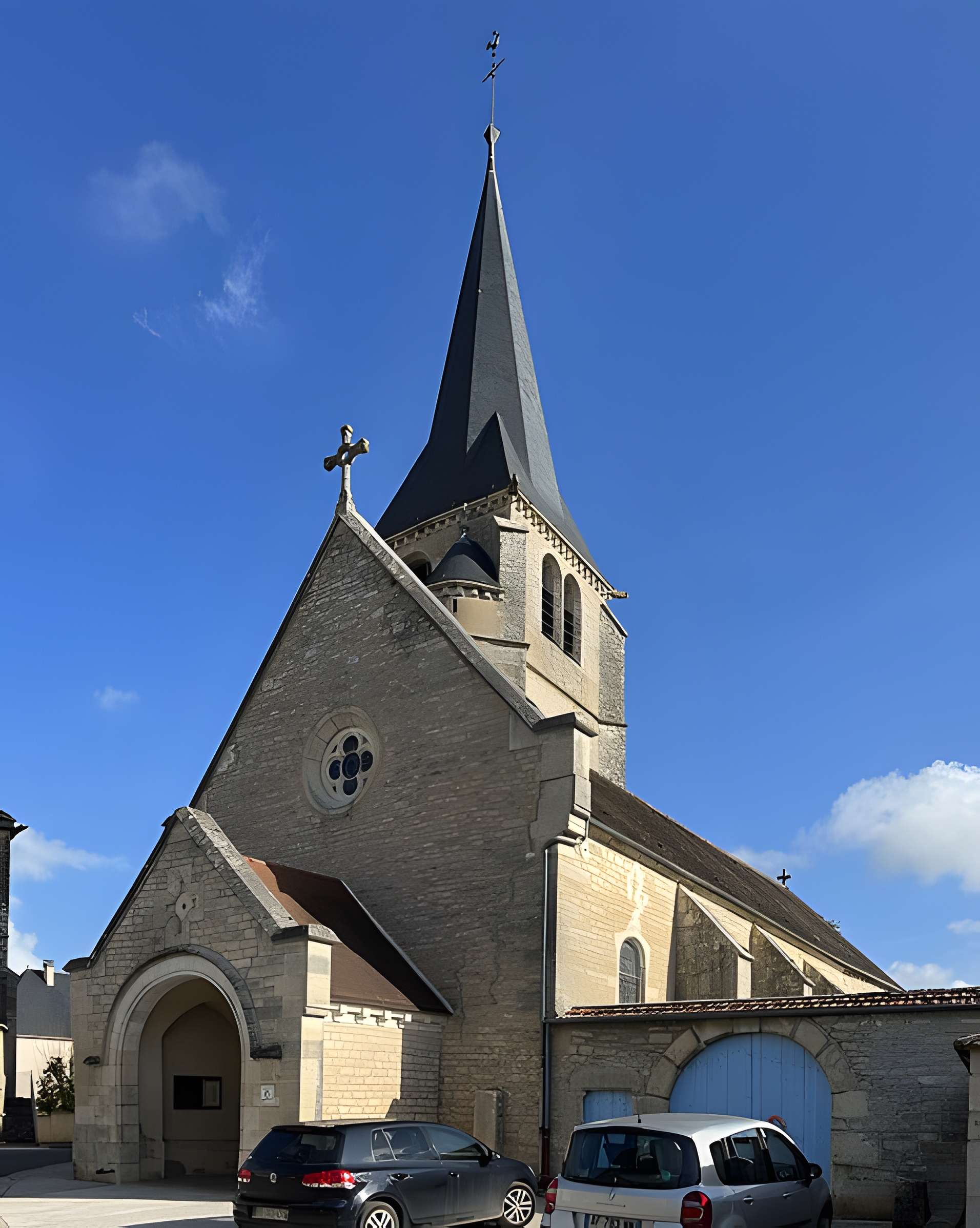 Église Saint-Julien de Cry