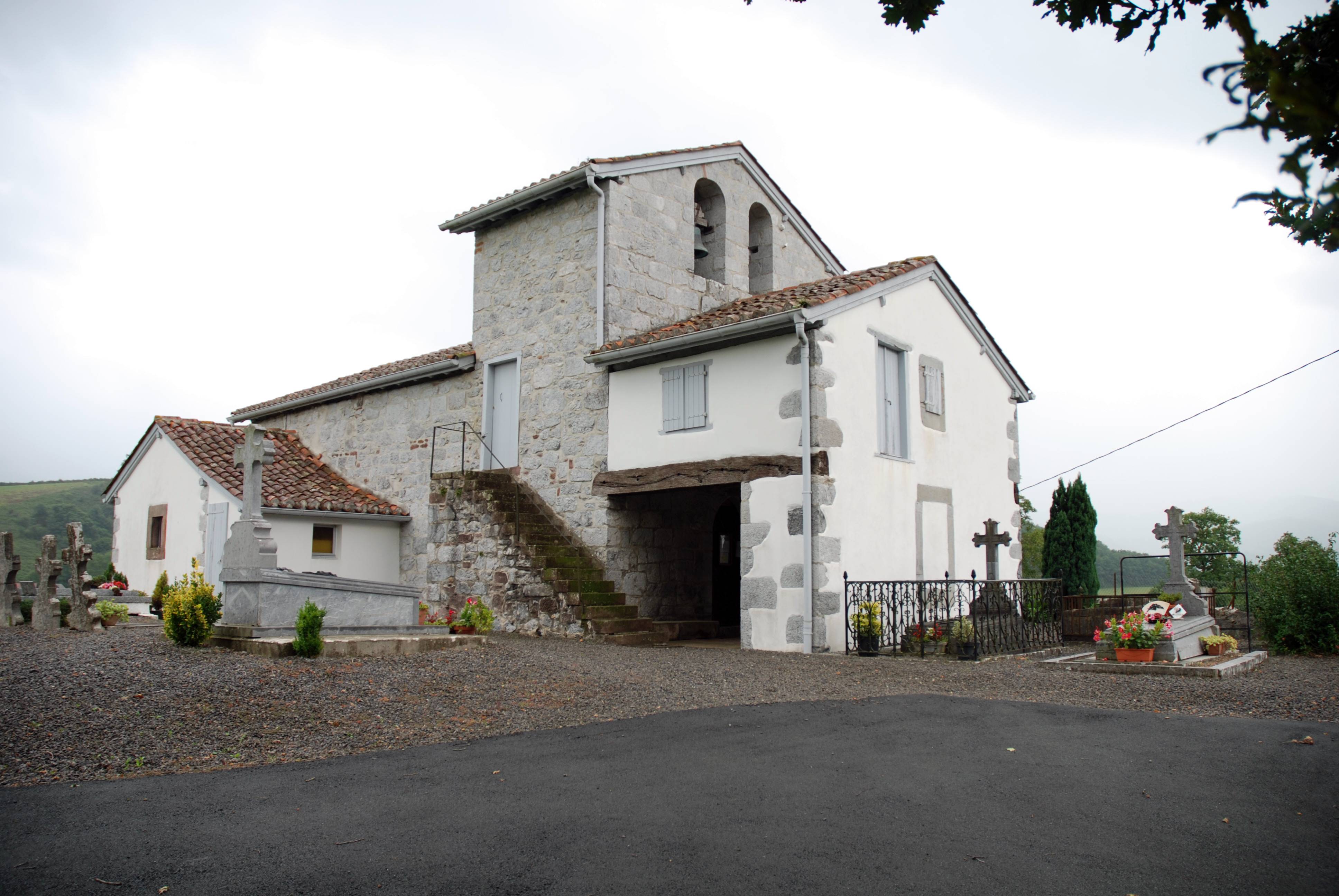 Photo de Iglesia de San Vicente de Iriberry