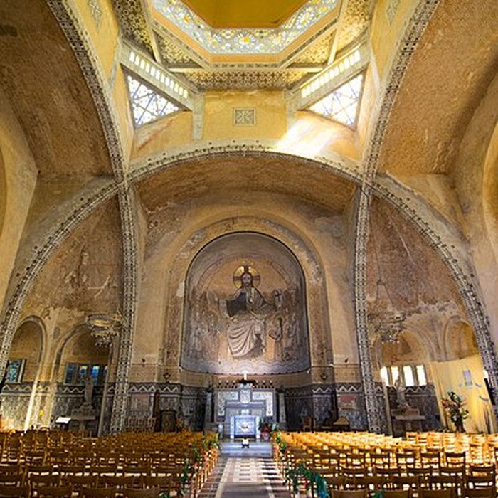 Photo de Église Saint-Julien de Domfront