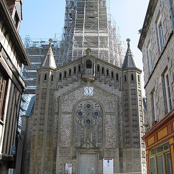 Photo de Église Saint-Julien de Domfront