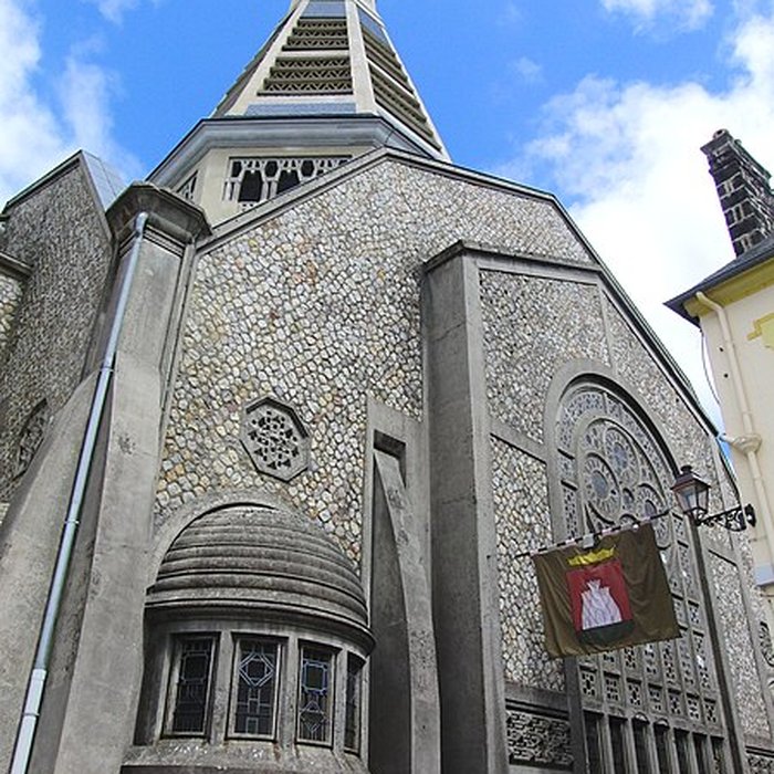 Photo de Église Saint-Julien de Domfront