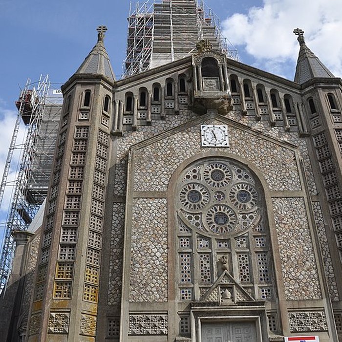 Photo de Église Saint-Julien de Domfront