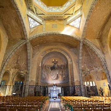 Église Saint-Julien de Domfront