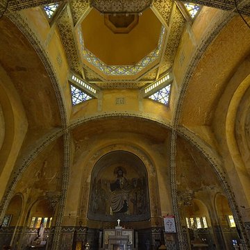 Église Saint-Julien de Domfront