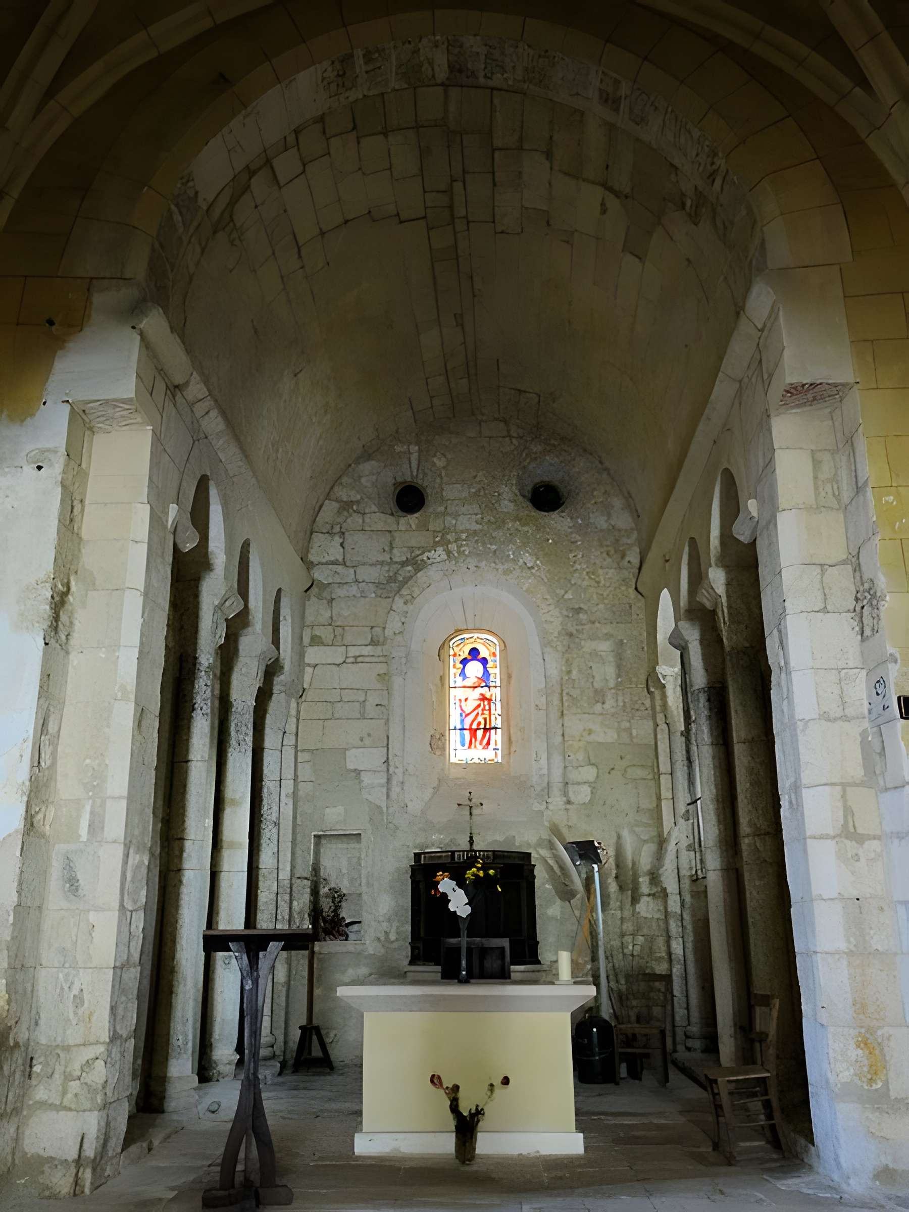 Église Saint-Julien de Jayac