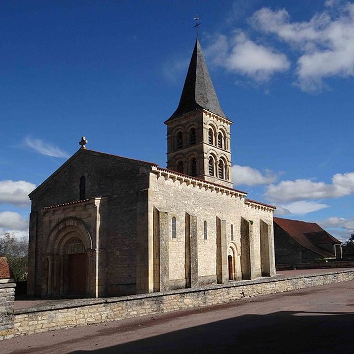 Photo de Église Saint-Julien de Mars-sur-Allier