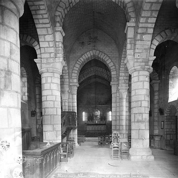 Photo de Église Saint-Julien de Mars-sur-Allier
