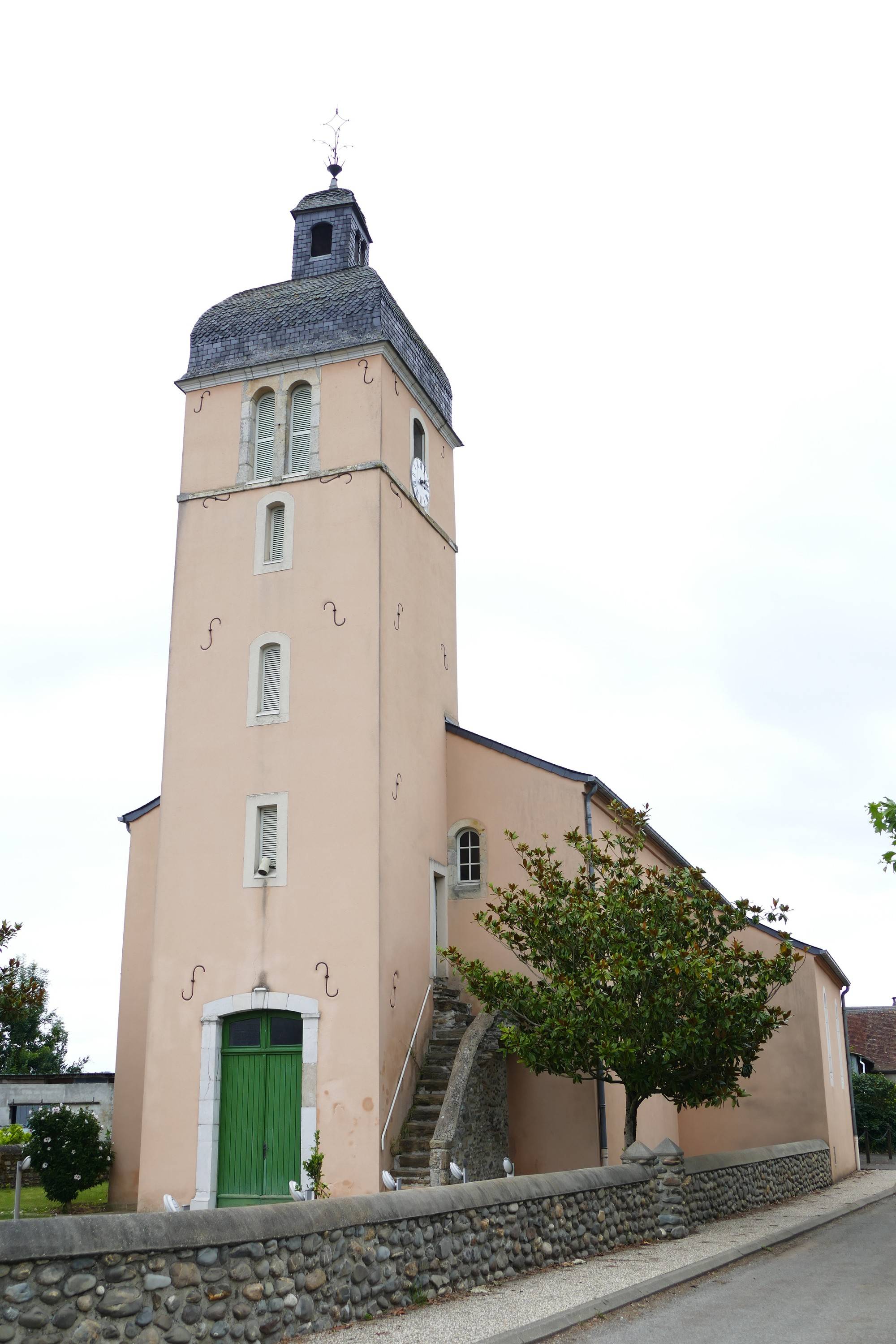 Photo de Saint John Baptist Church of Dognen