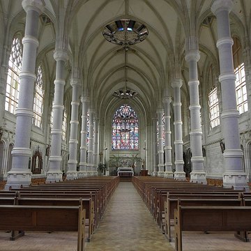 Église Saint-Julien de Saint-Julien-de-Vouvantes