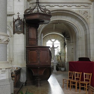 Église Saint-Julien de Saint-Julien-de-Vouvantes