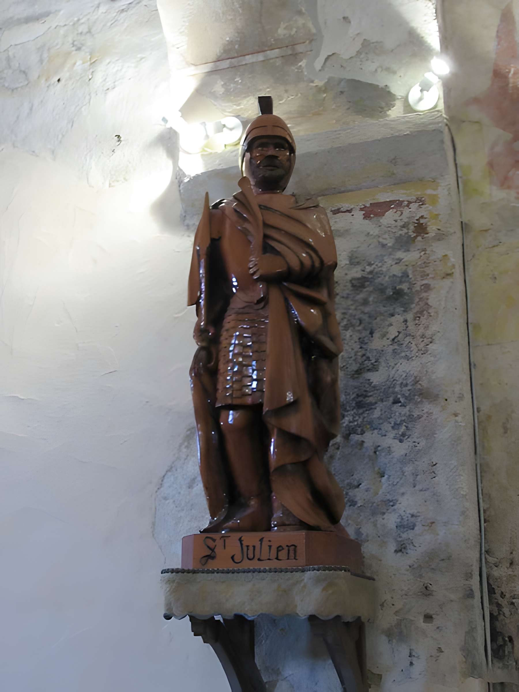 Église Saint-Julien de Saulcet