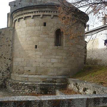 Église Saint-Julien dEstavar
