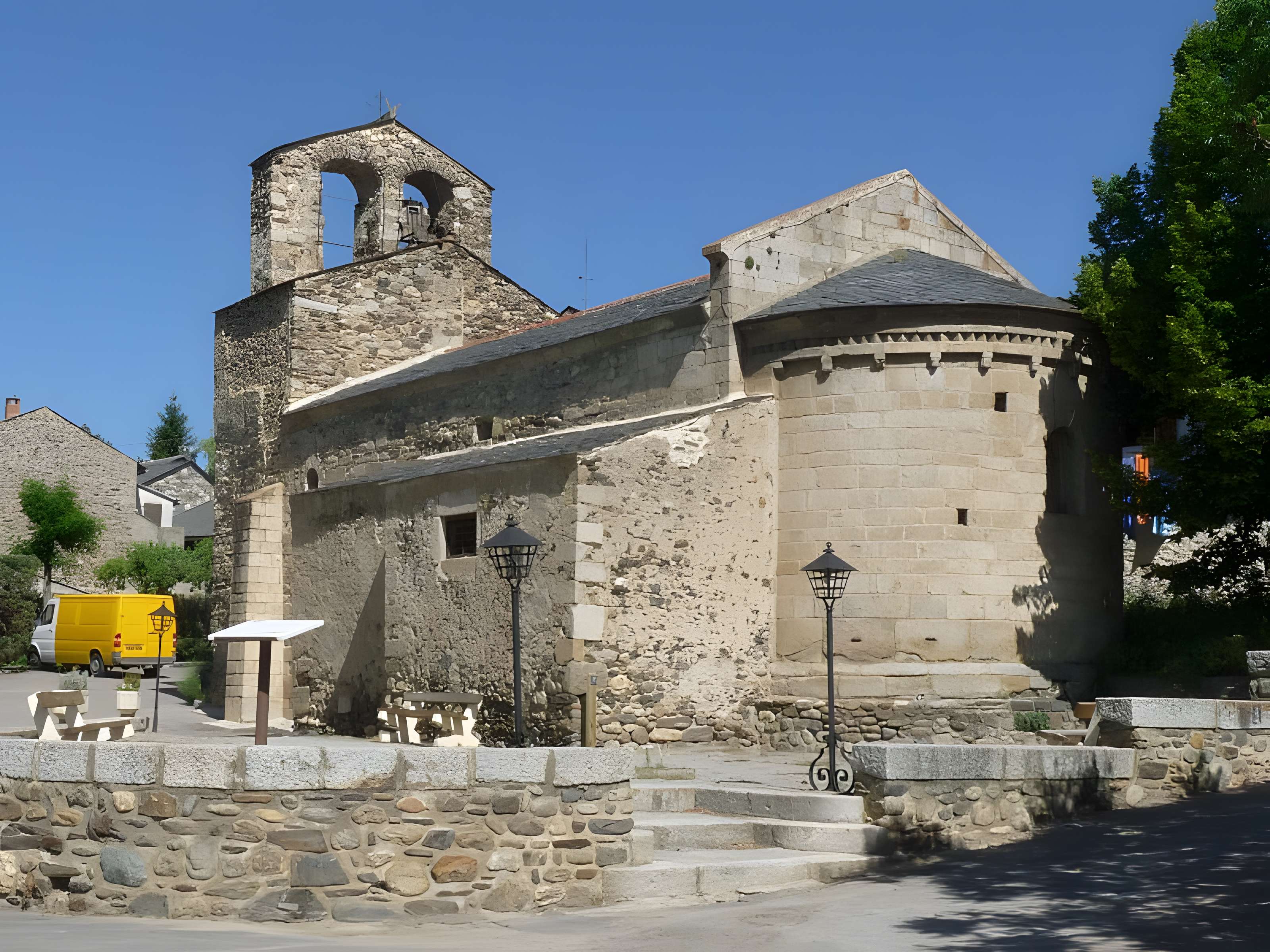 Église Saint-Julien d'Estavar