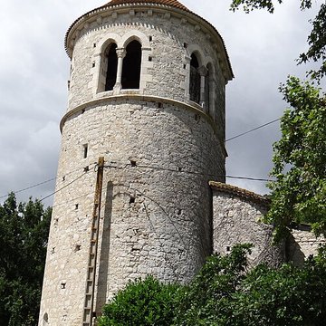 Église Saint-Just de Hautefage-la-Tour