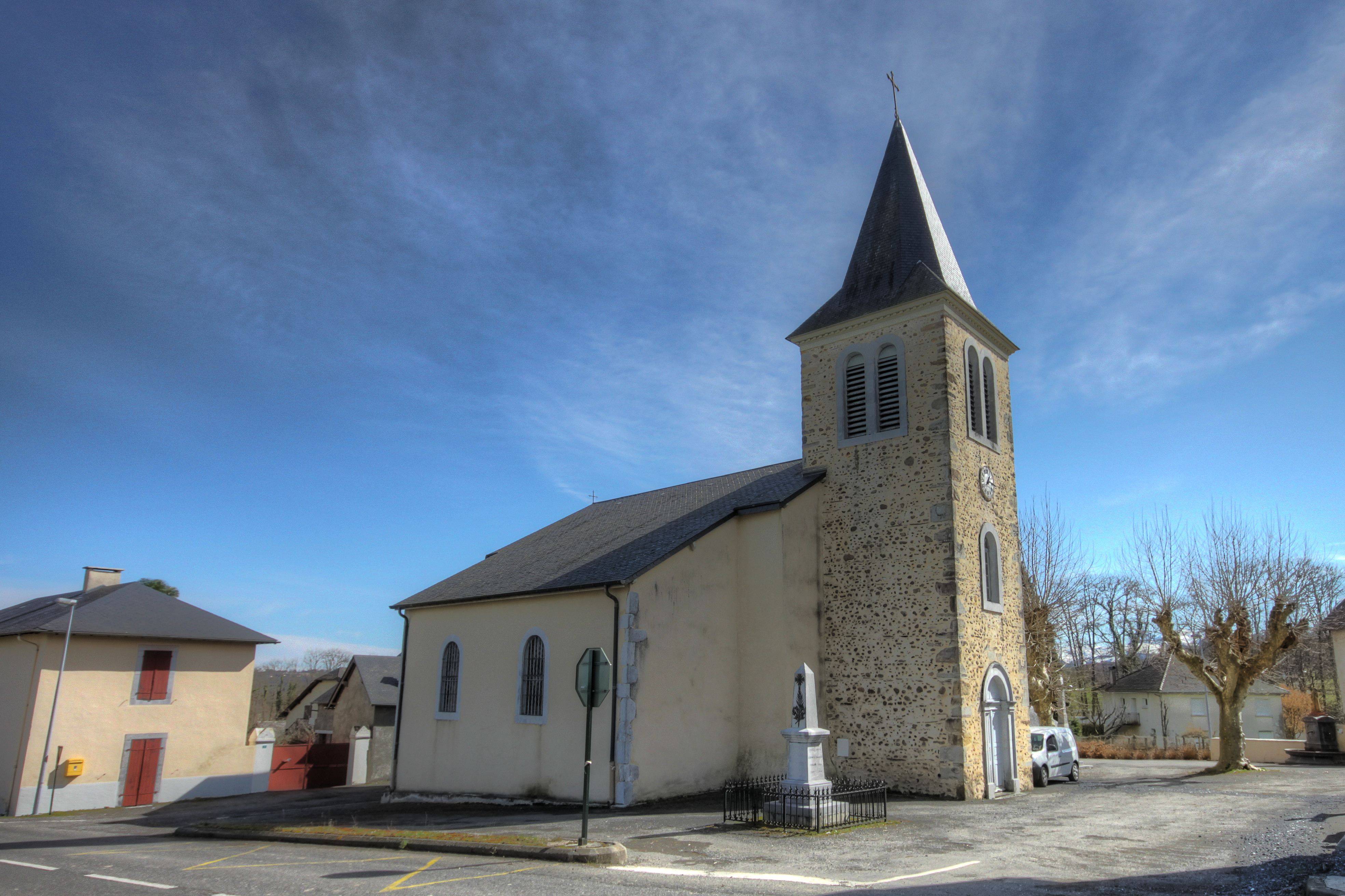 Photo de Kirche von Labatmale