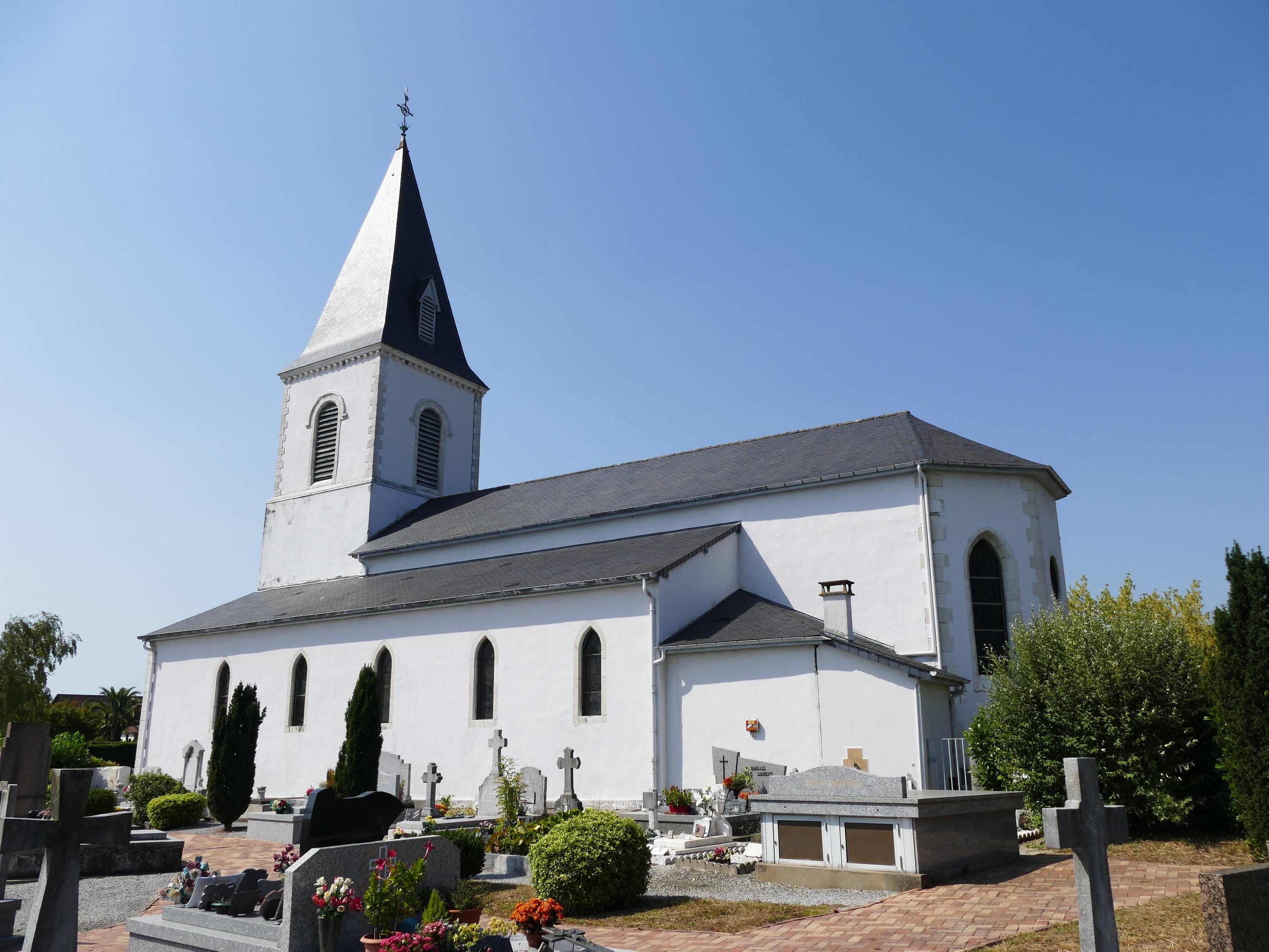 Photo de Saint Martin de Lacq Church