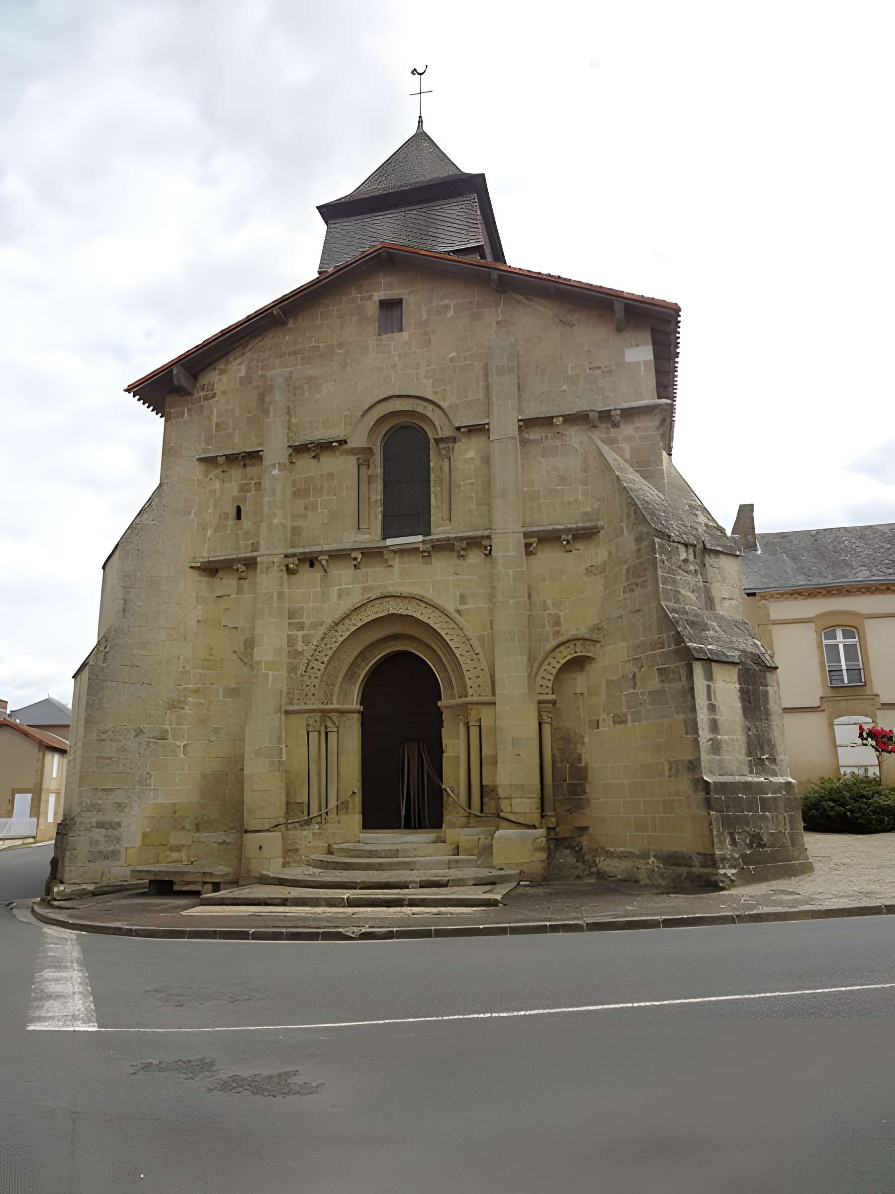 Église Saint-Just de Pressac