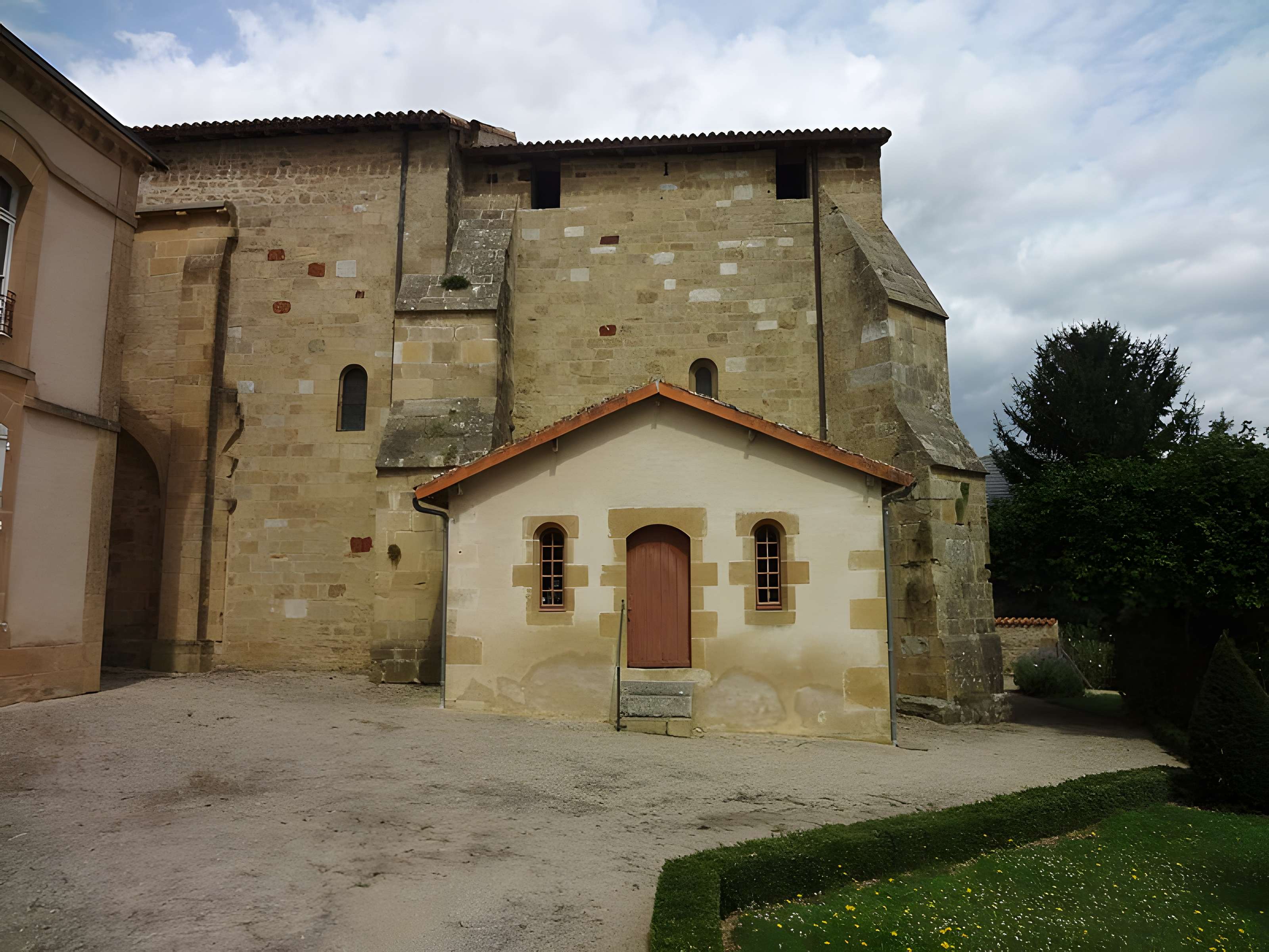 Église Saint-Just de Pressac