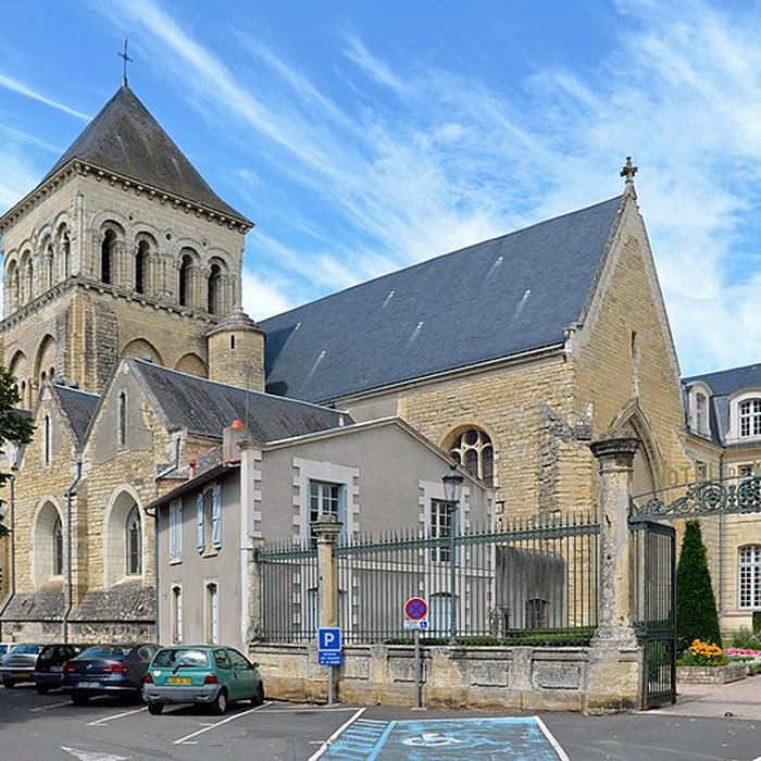 Photo de Église Saint-Laon de Thouars
