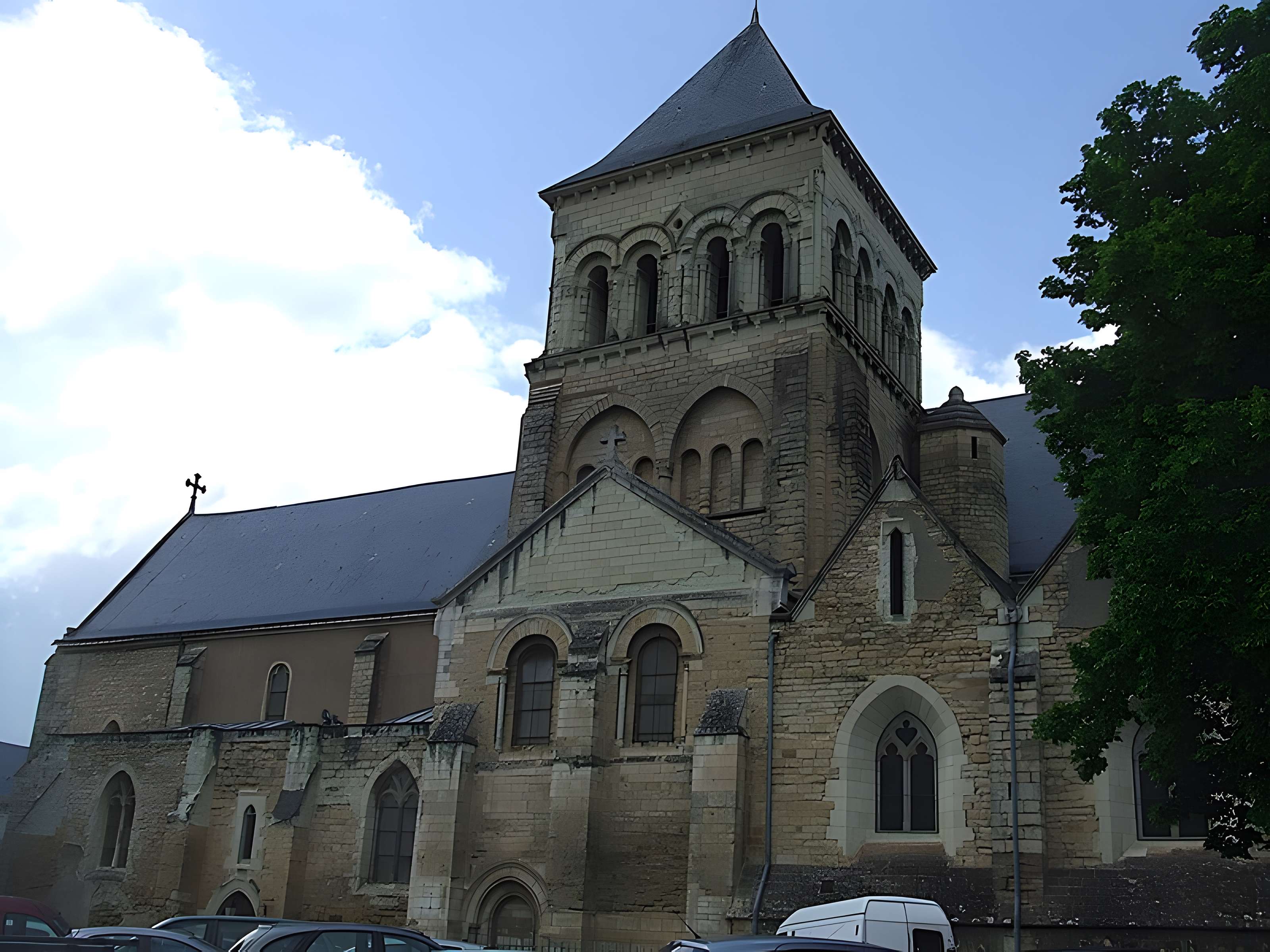 Église Saint-Laon de Thouars