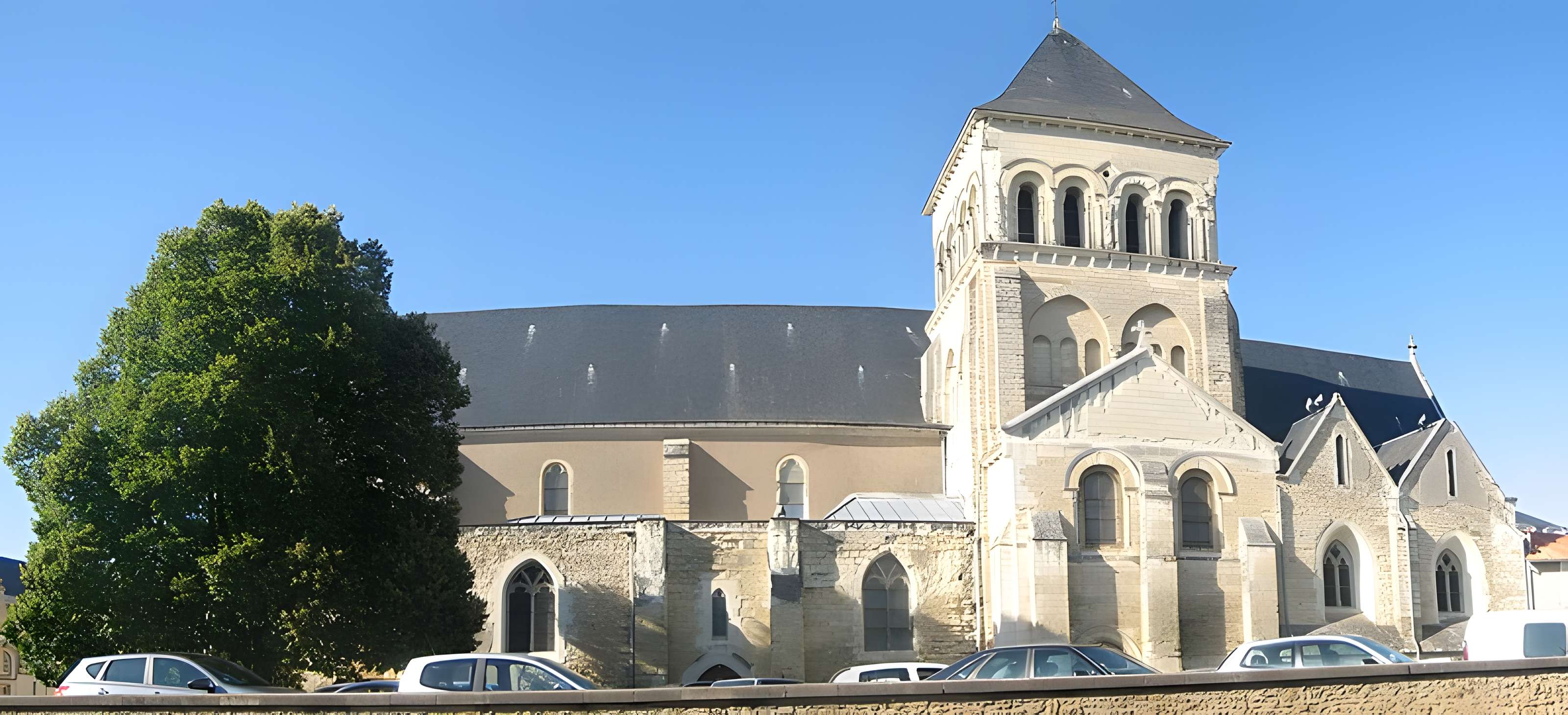 Église Saint-Laon de Thouars