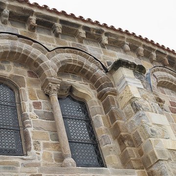 Église Saint-Laurent dAuzon