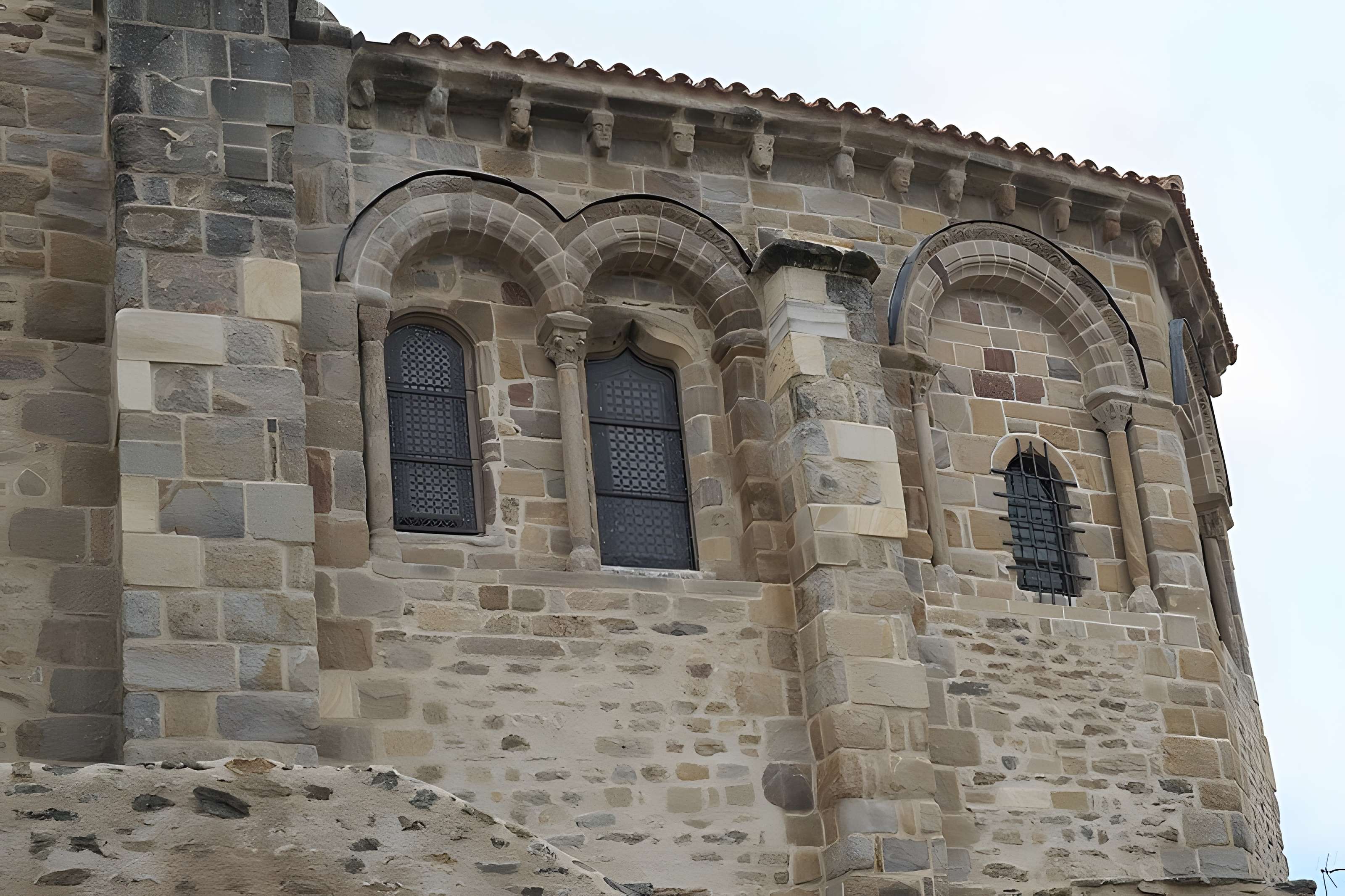 Église Saint-Laurent d'Auzon