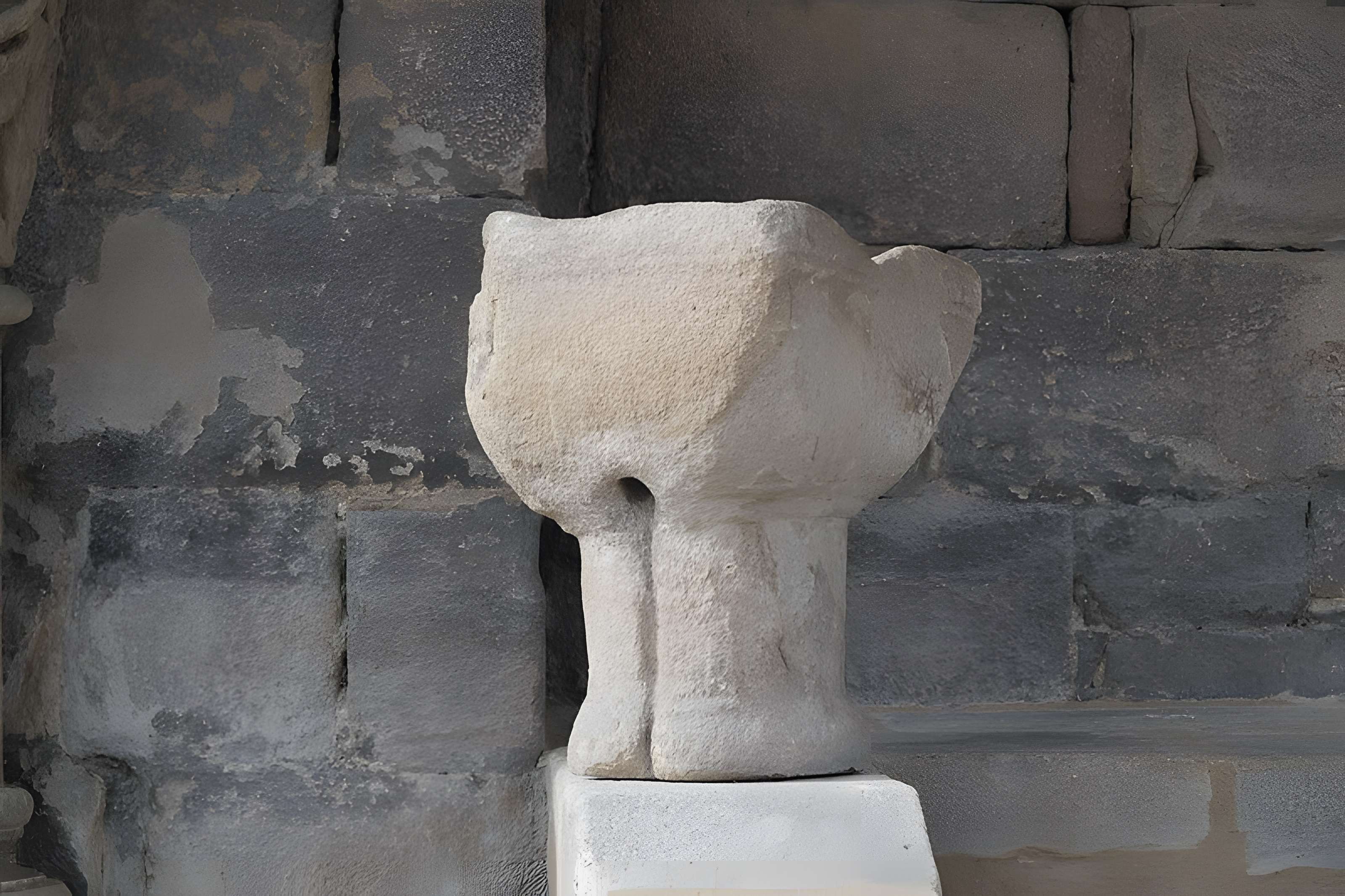 Église Saint-Laurent d'Auzon