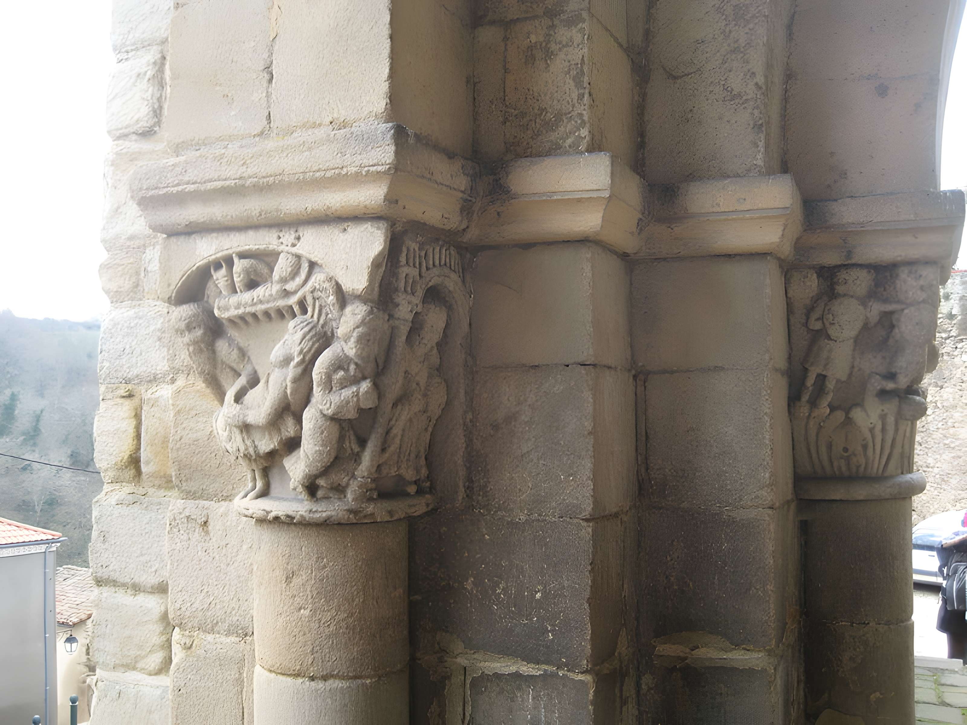 Église Saint-Laurent d'Auzon