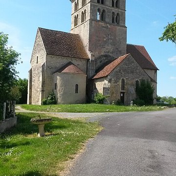 Église Saint-Laurent de Béard