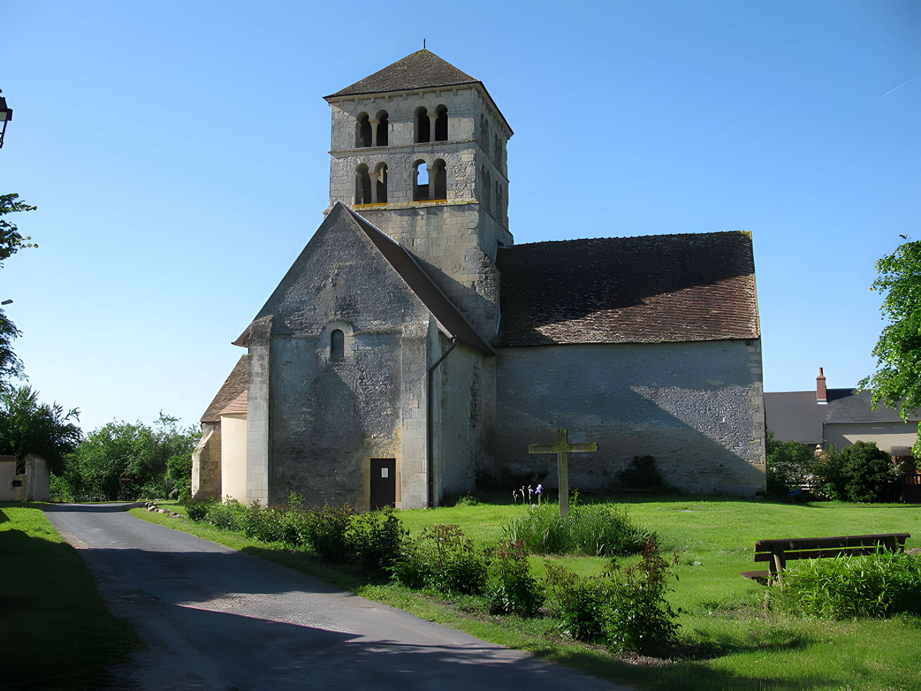 Église Saint-Laurent de Béard