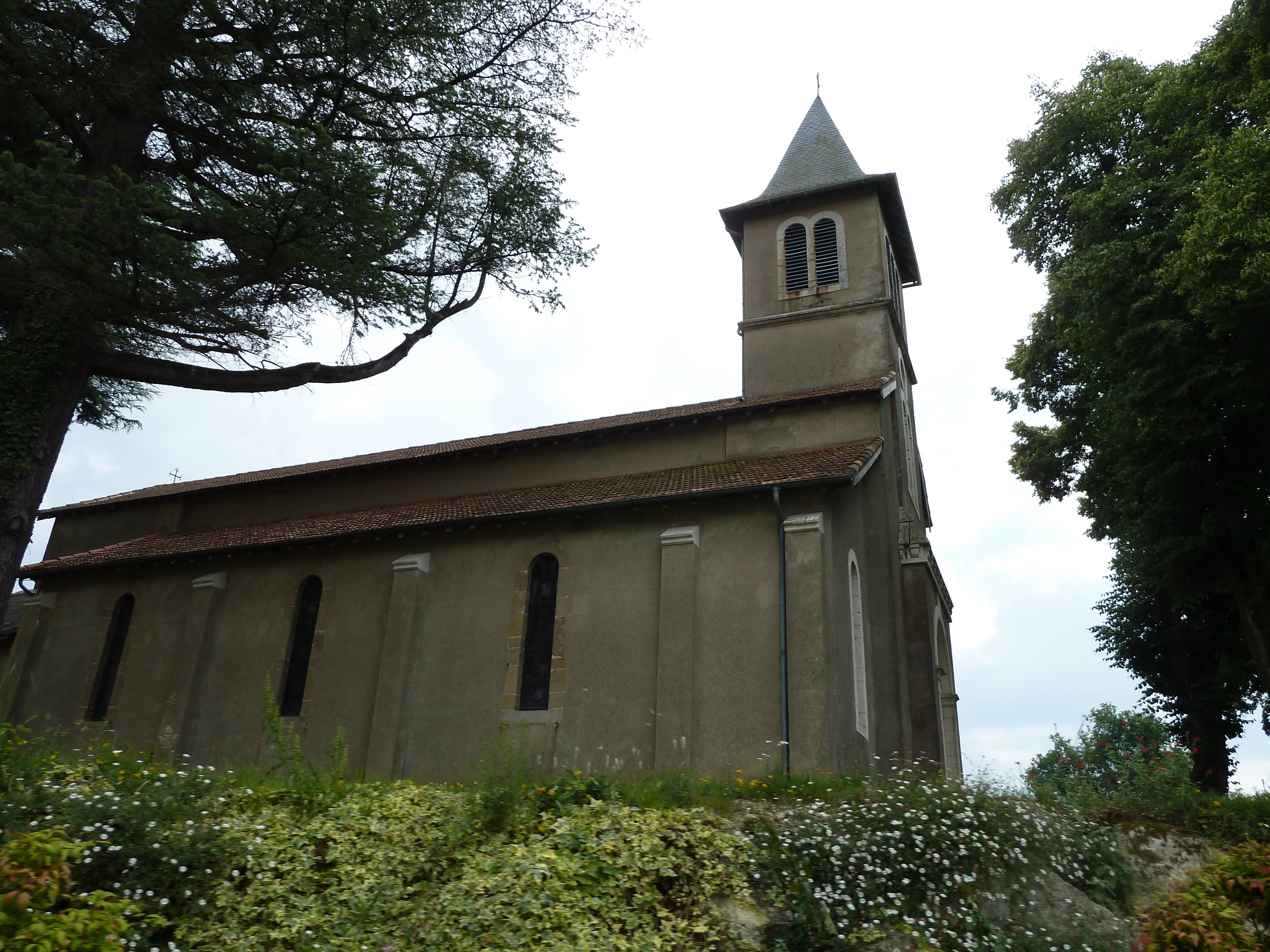 Photo de 圣卢西亚德蒙卡乌普教会