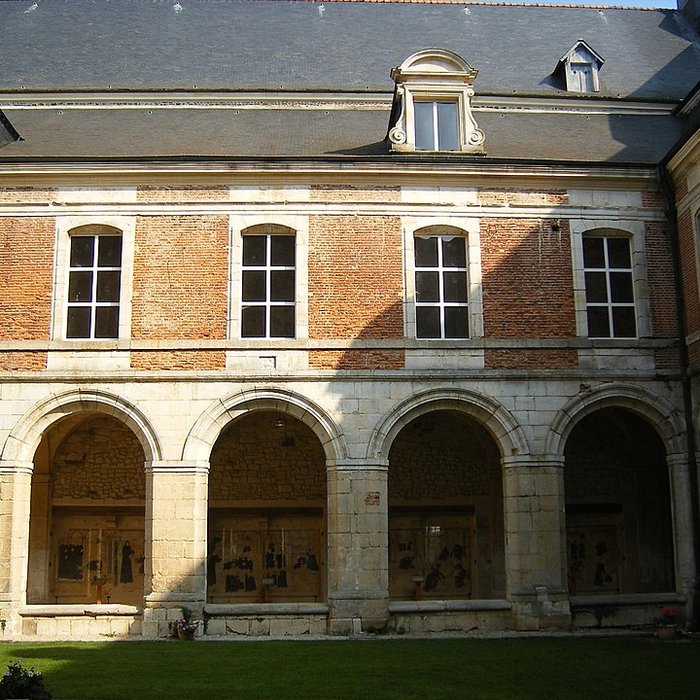 Photo de Abbaye de Saint-Michel