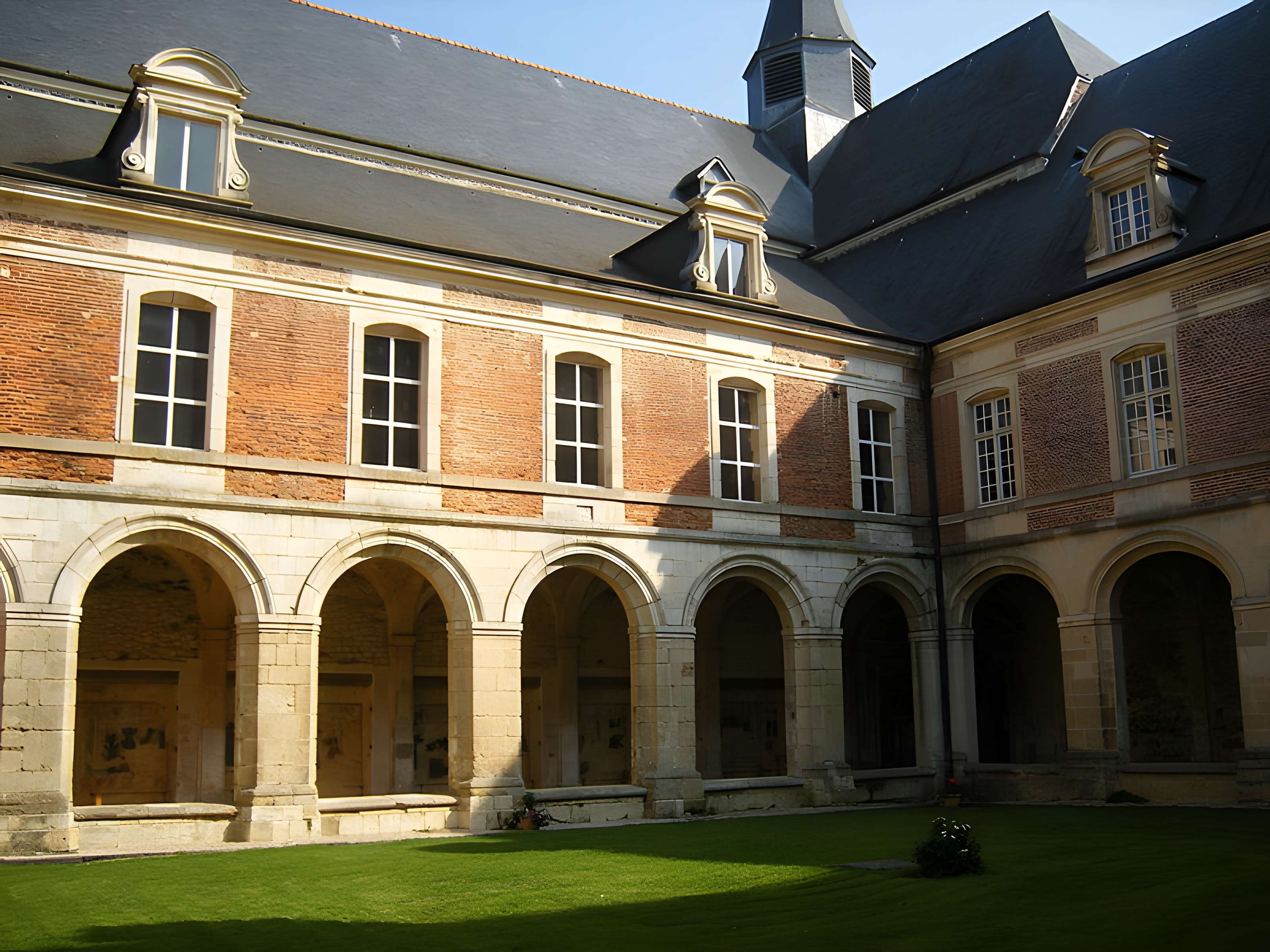 Abbaye de Saint-Michel