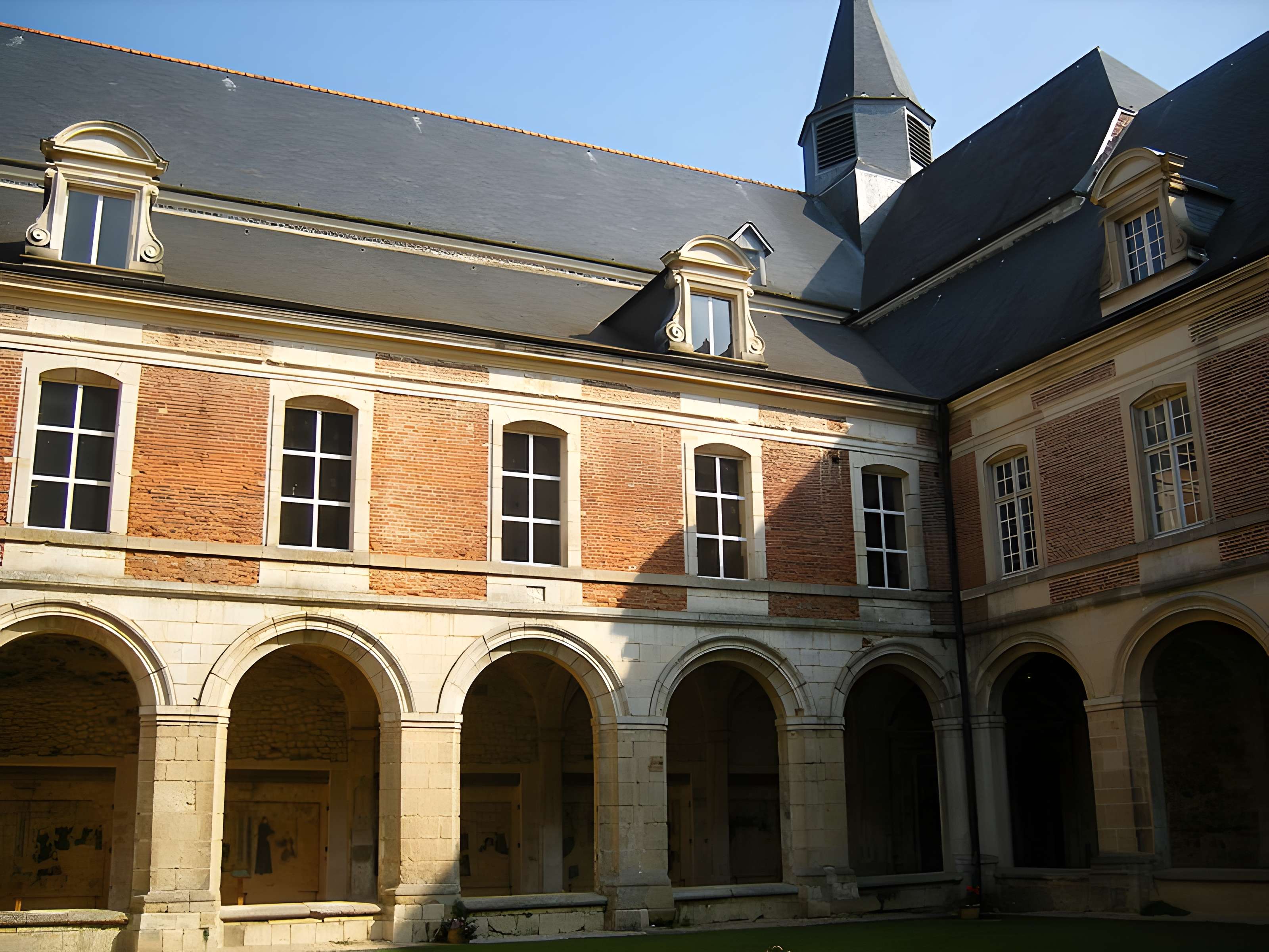 Abbaye de Saint-Michel