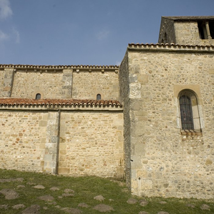 Photo de Église Saint-Laurent de Châtel-de-Neuvre