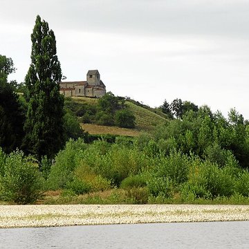 Église Saint-Laurent de Châtel-de-Neuvre