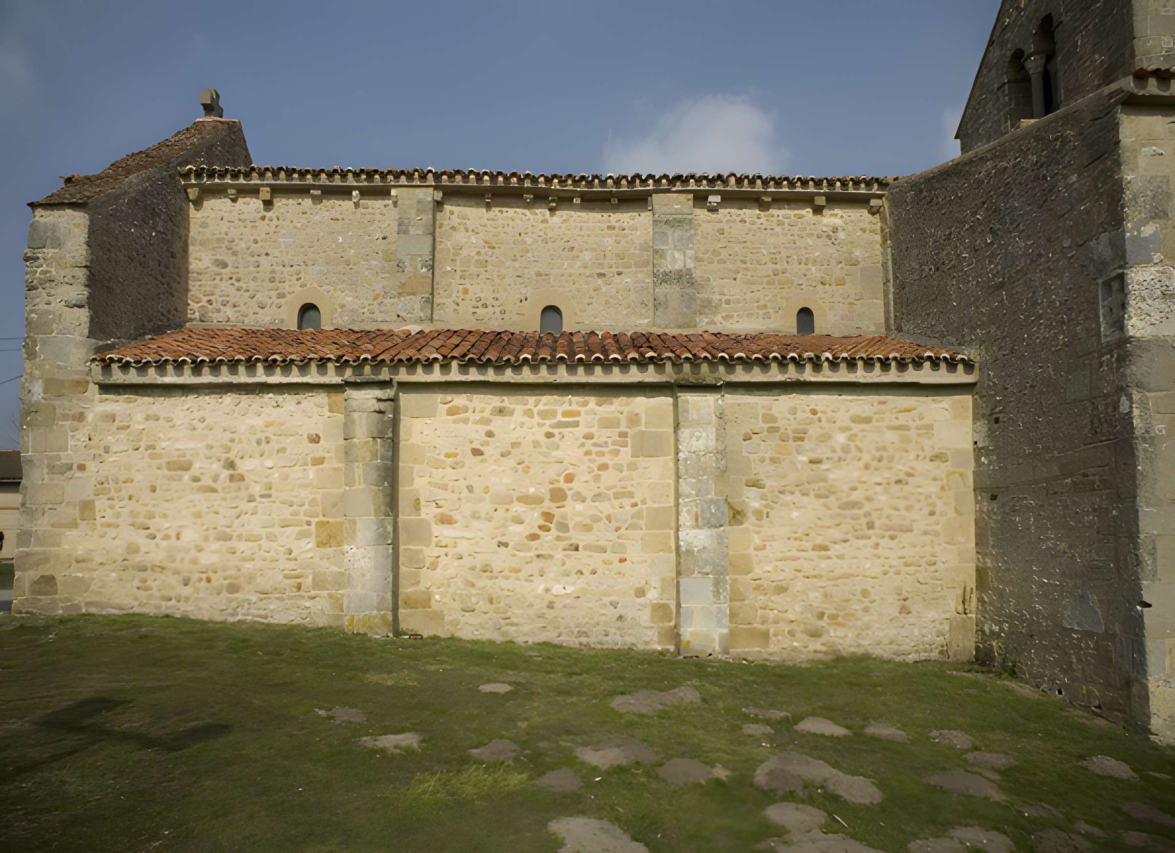 Église Saint-Laurent de Châtel-de-Neuvre