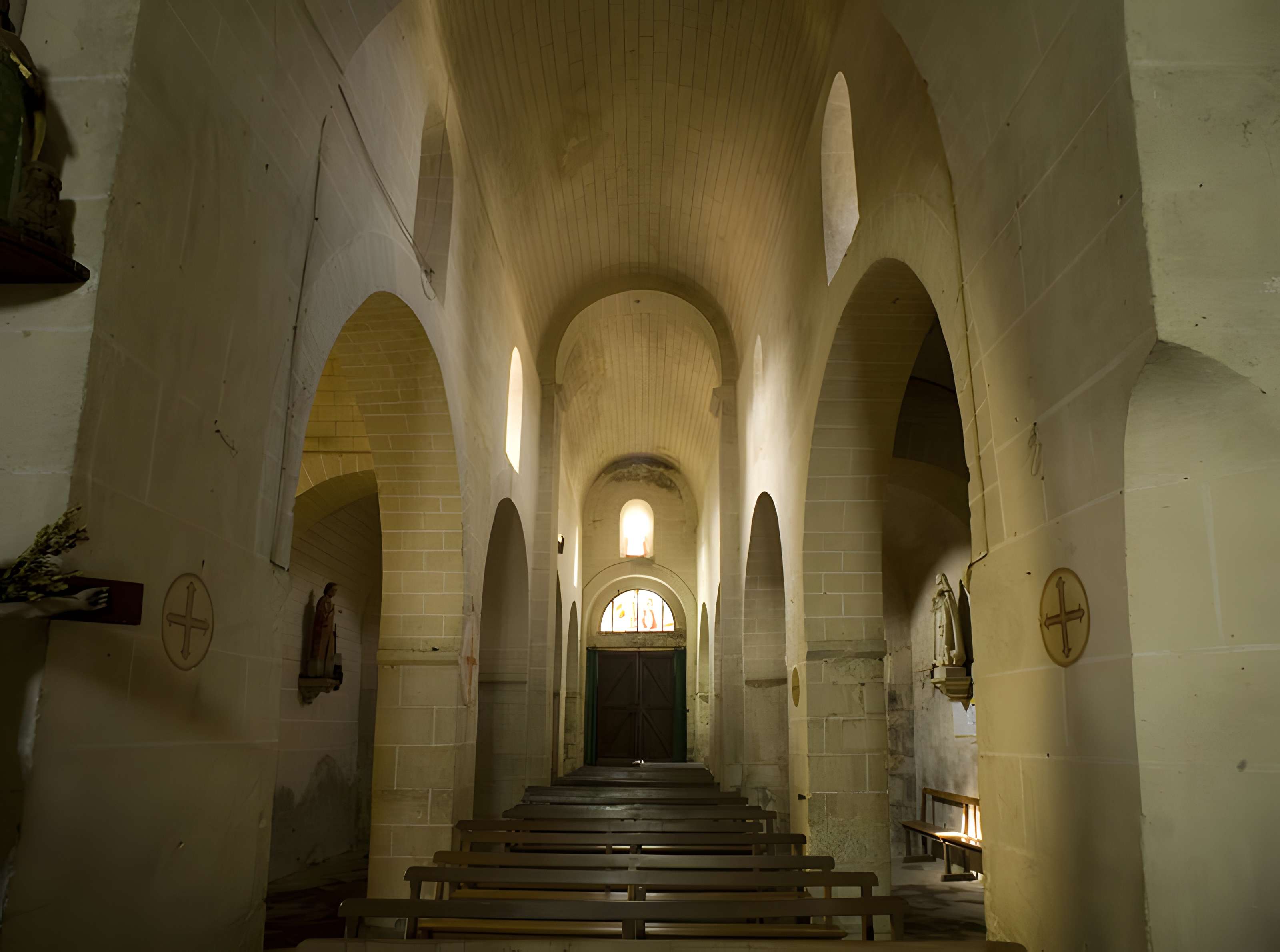Église Saint-Laurent de Châtel-de-Neuvre