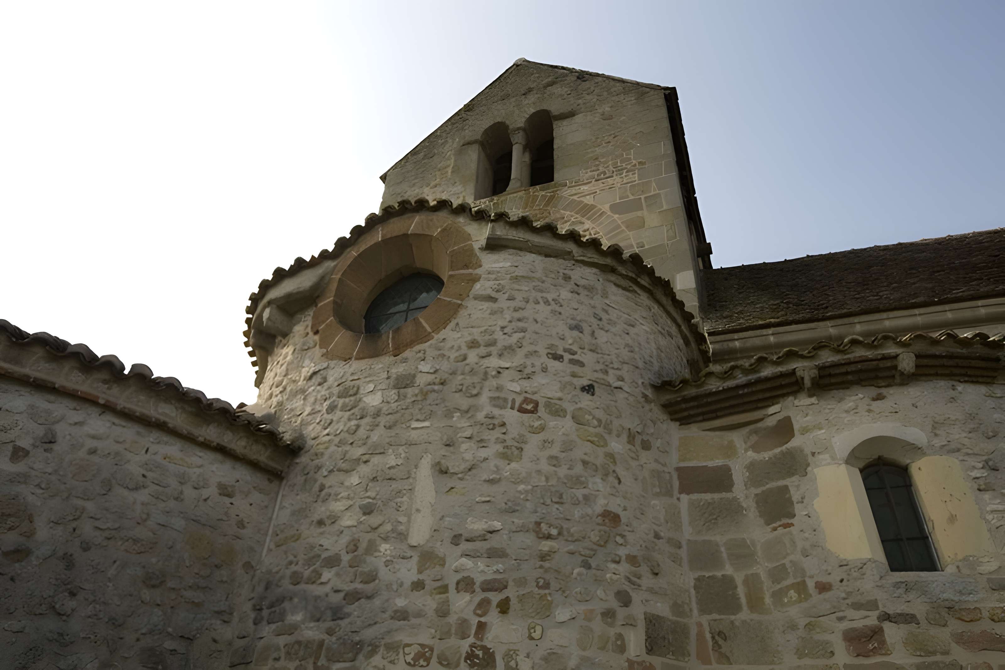 Église Saint-Laurent de Châtel-de-Neuvre