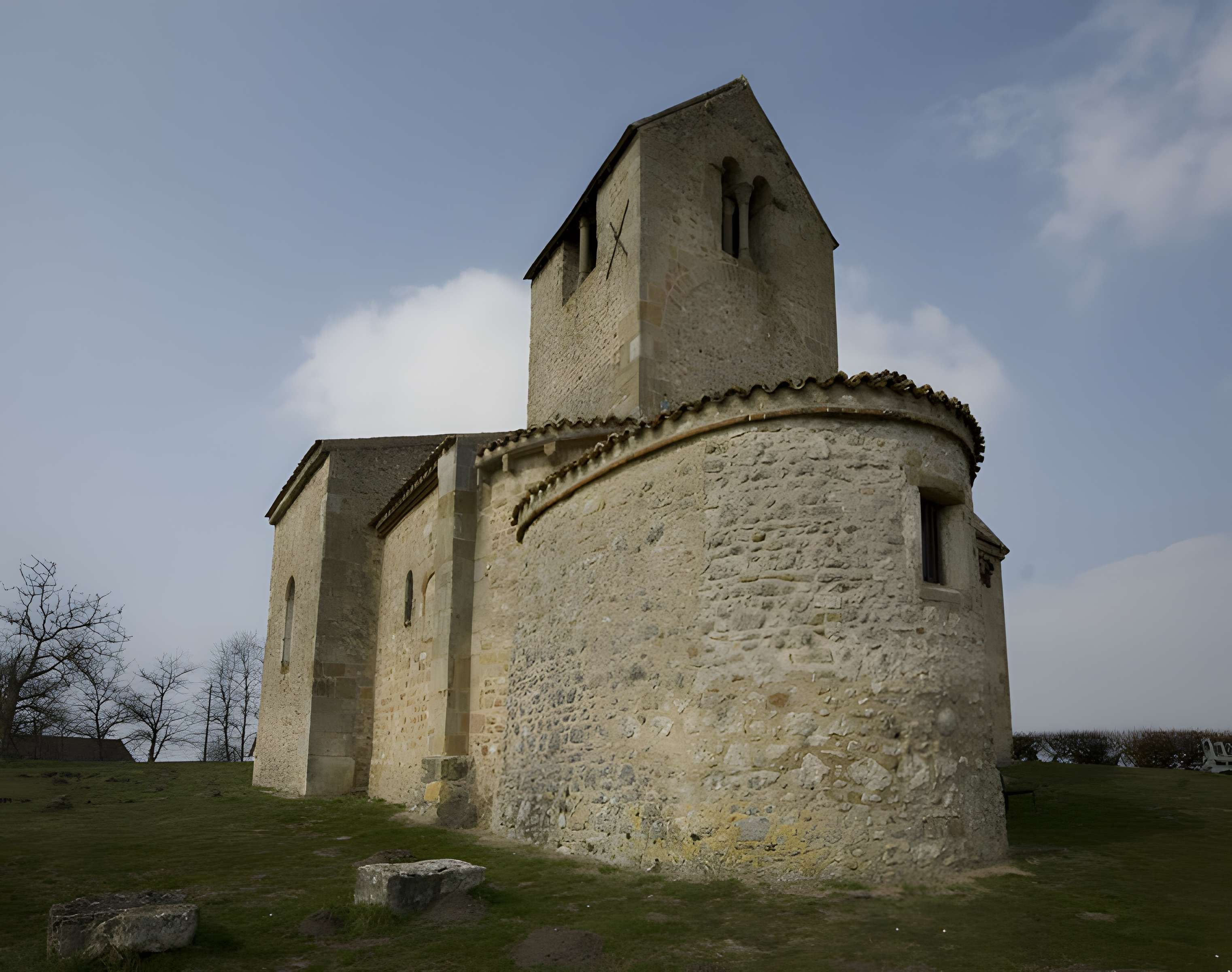Église Saint-Laurent de Châtel-de-Neuvre
