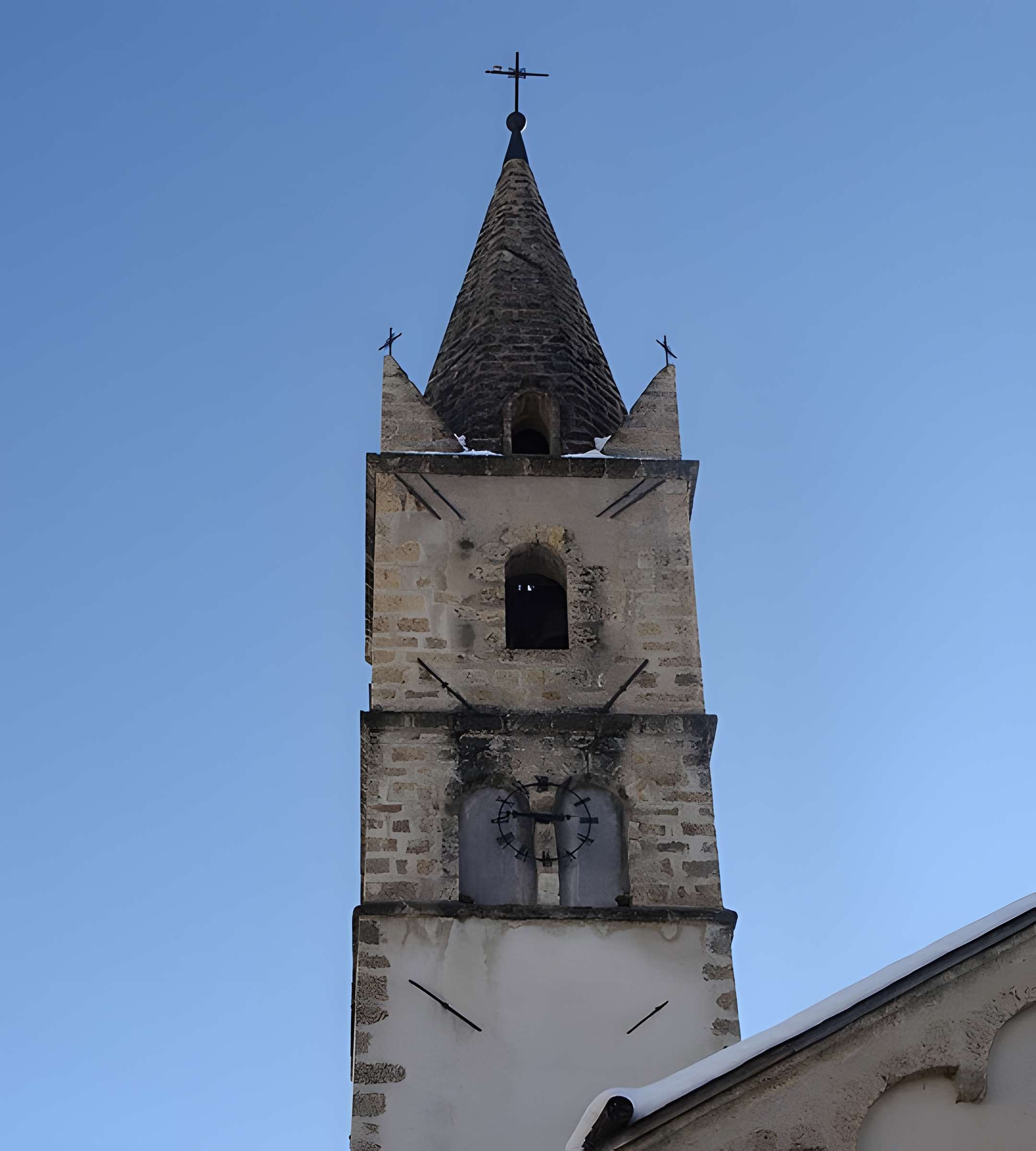 Église Saint-Laurent de Crots