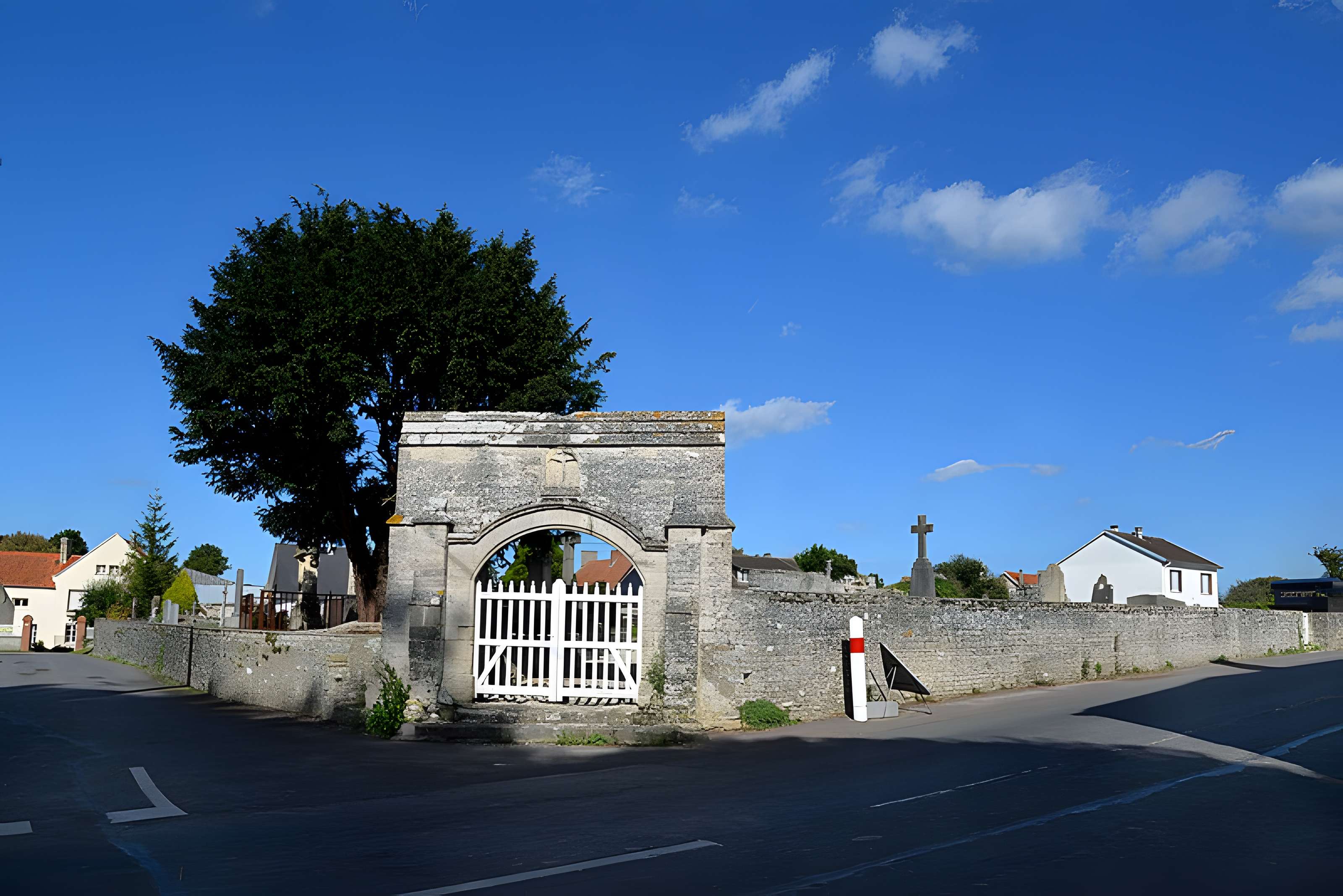 Église Saint-Laurent de Marigny
