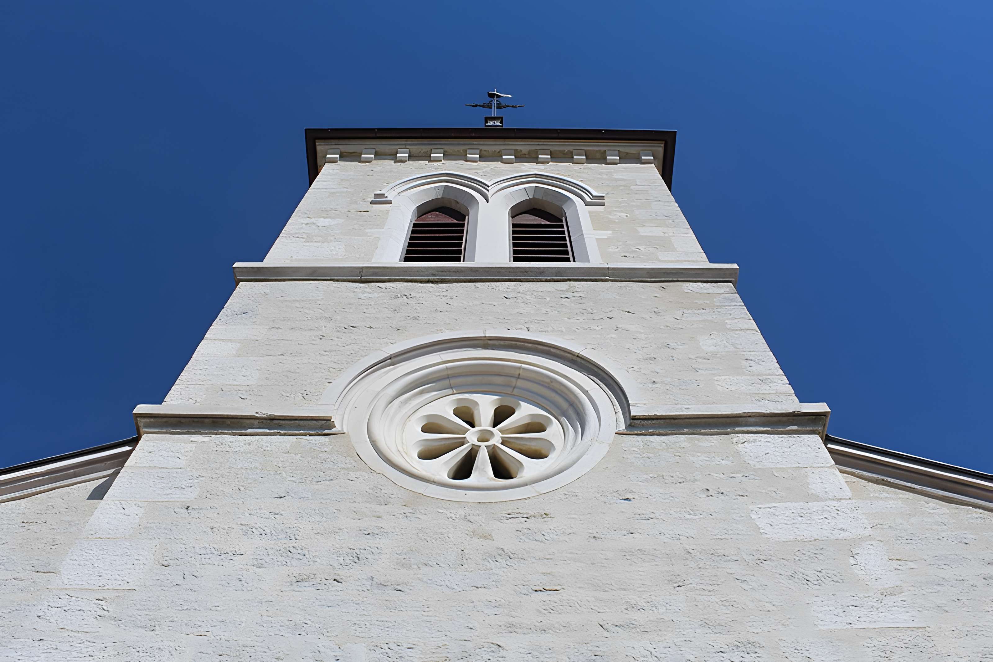 Église Saint-Laurent de Pressiat