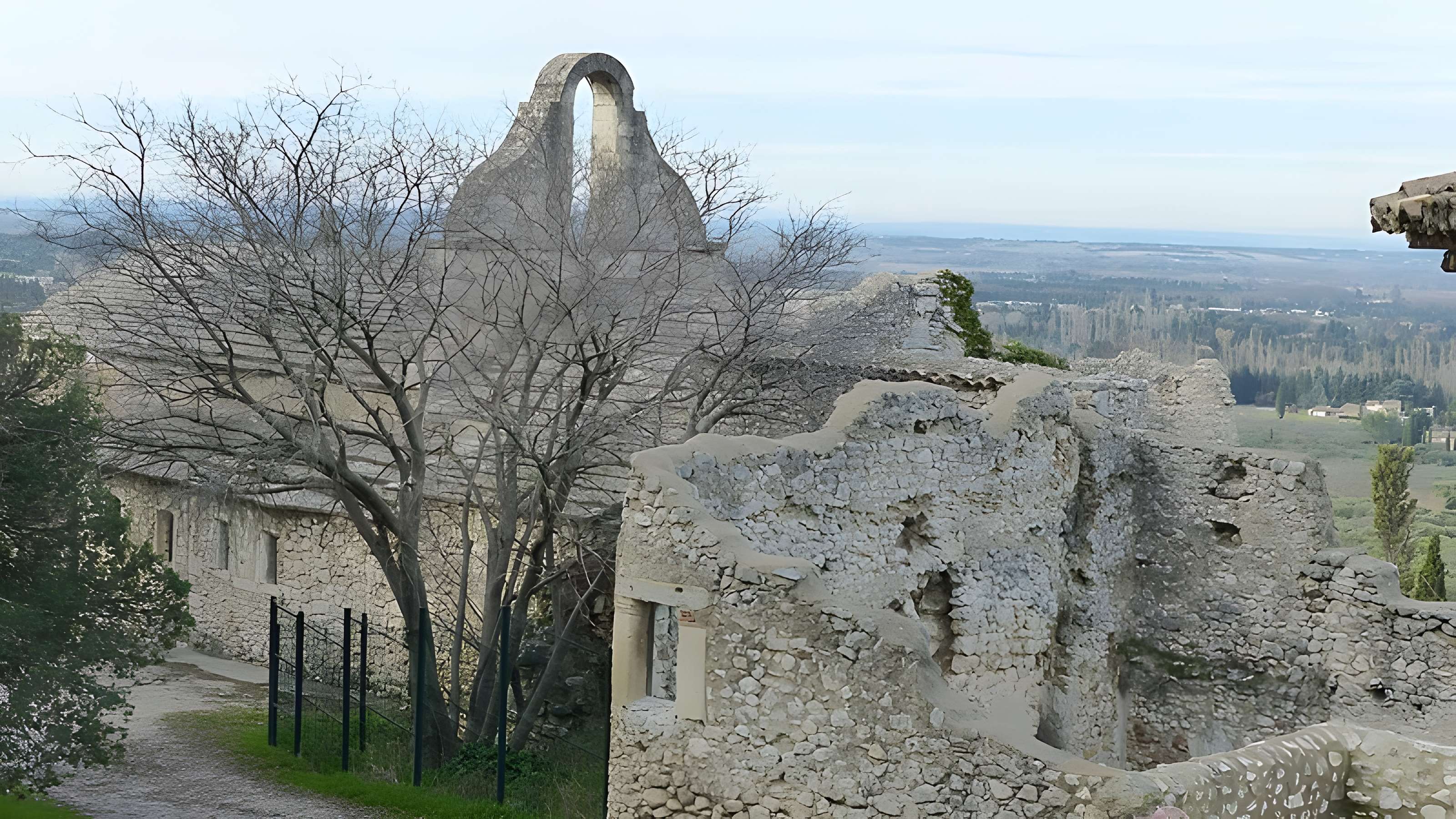 Église Saint-Laurent d'Eygalières
